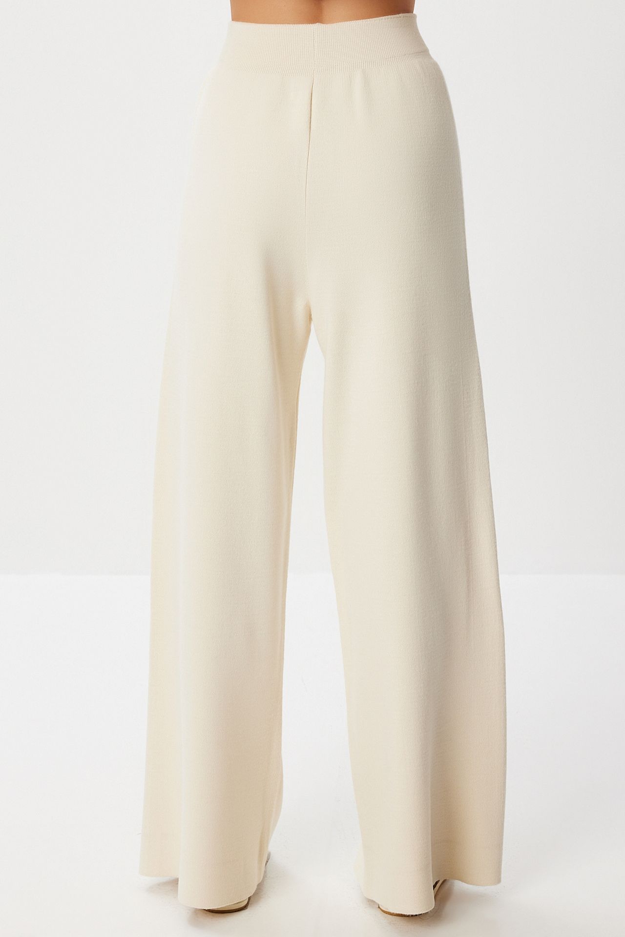 ISTANBUL Oversized Tie Detail V-Neck Knitwear Two-Piece Set 5