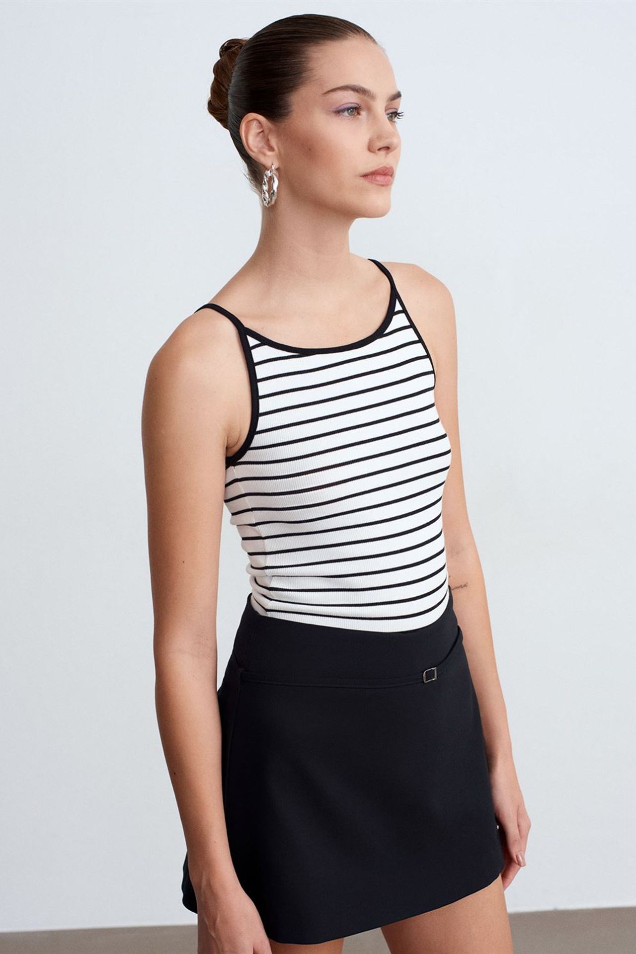DILVIN Striped Sleeveless Cami Blouse 3