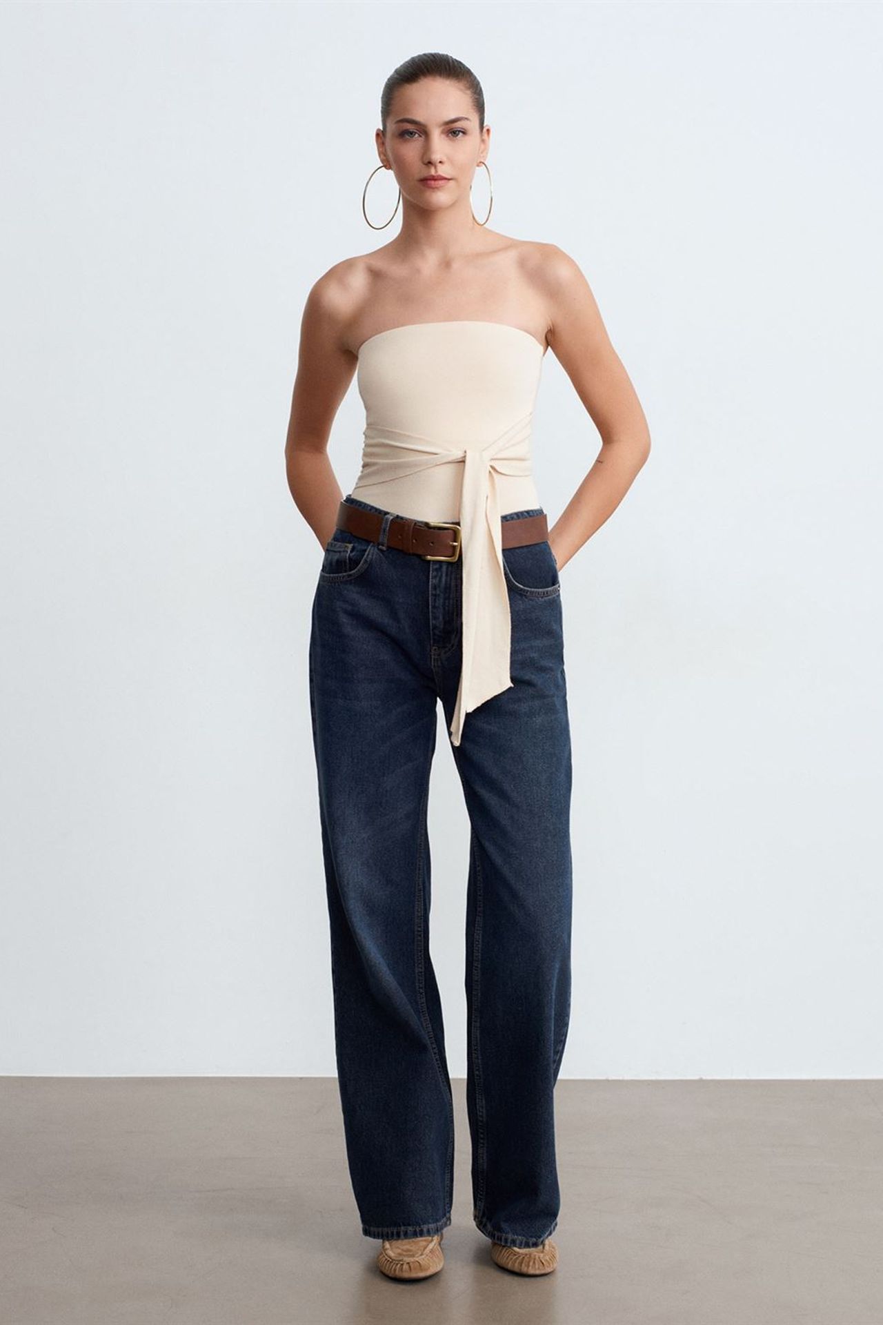 DILVIN Slim Fit Strapless Bandeau Blouse 1