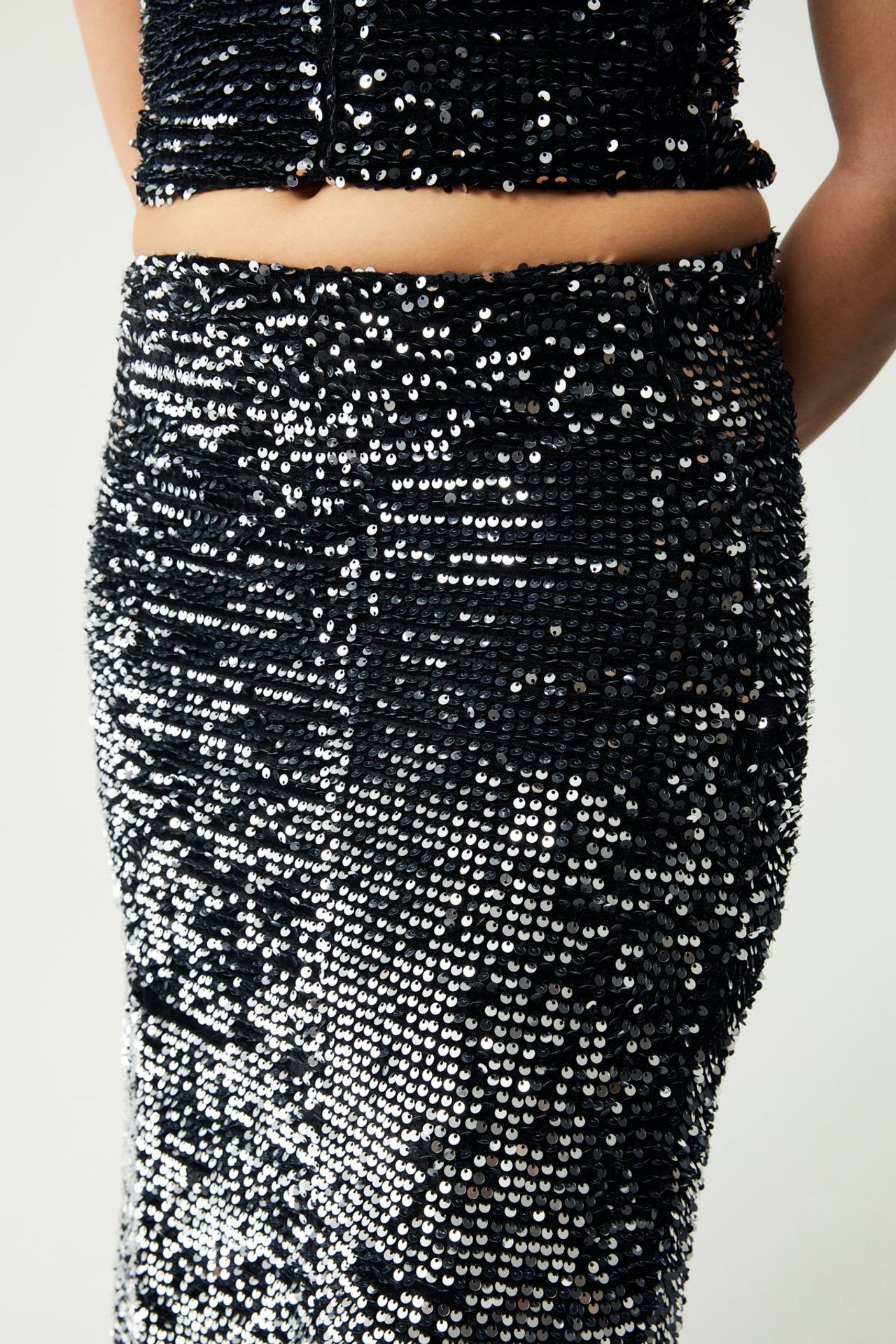 ETHIQUET High-Waist Sequin Midi Pencil Skirt 6