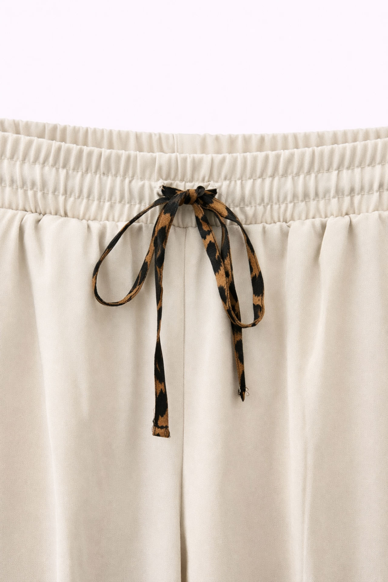 MIXRAY Elastic Waist Cigarette Leg Pants 2
