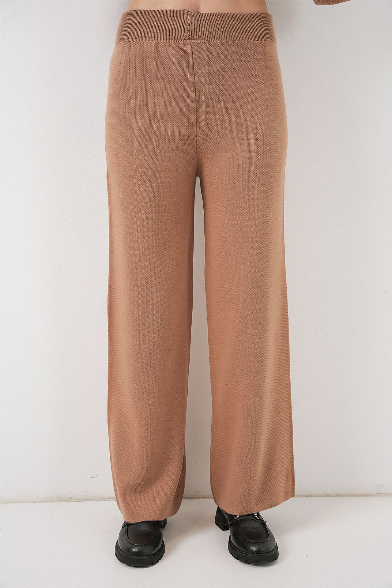 BDART V-Neck Cardigan and Wide Leg Pants Set 2