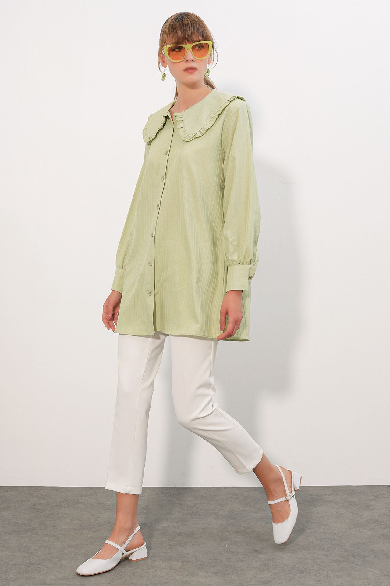 BDART Long-sleeve Textured Shirt With Baby Collar 2