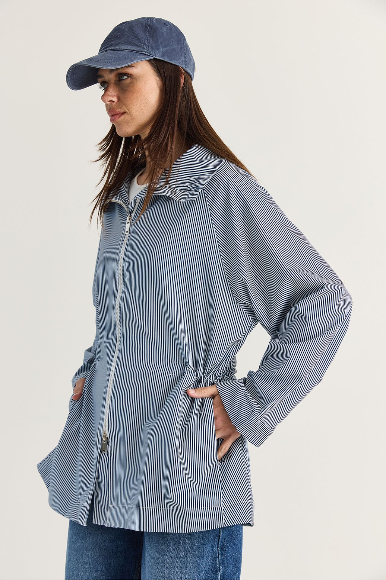 LUCCI Women's Rain Jacket 3