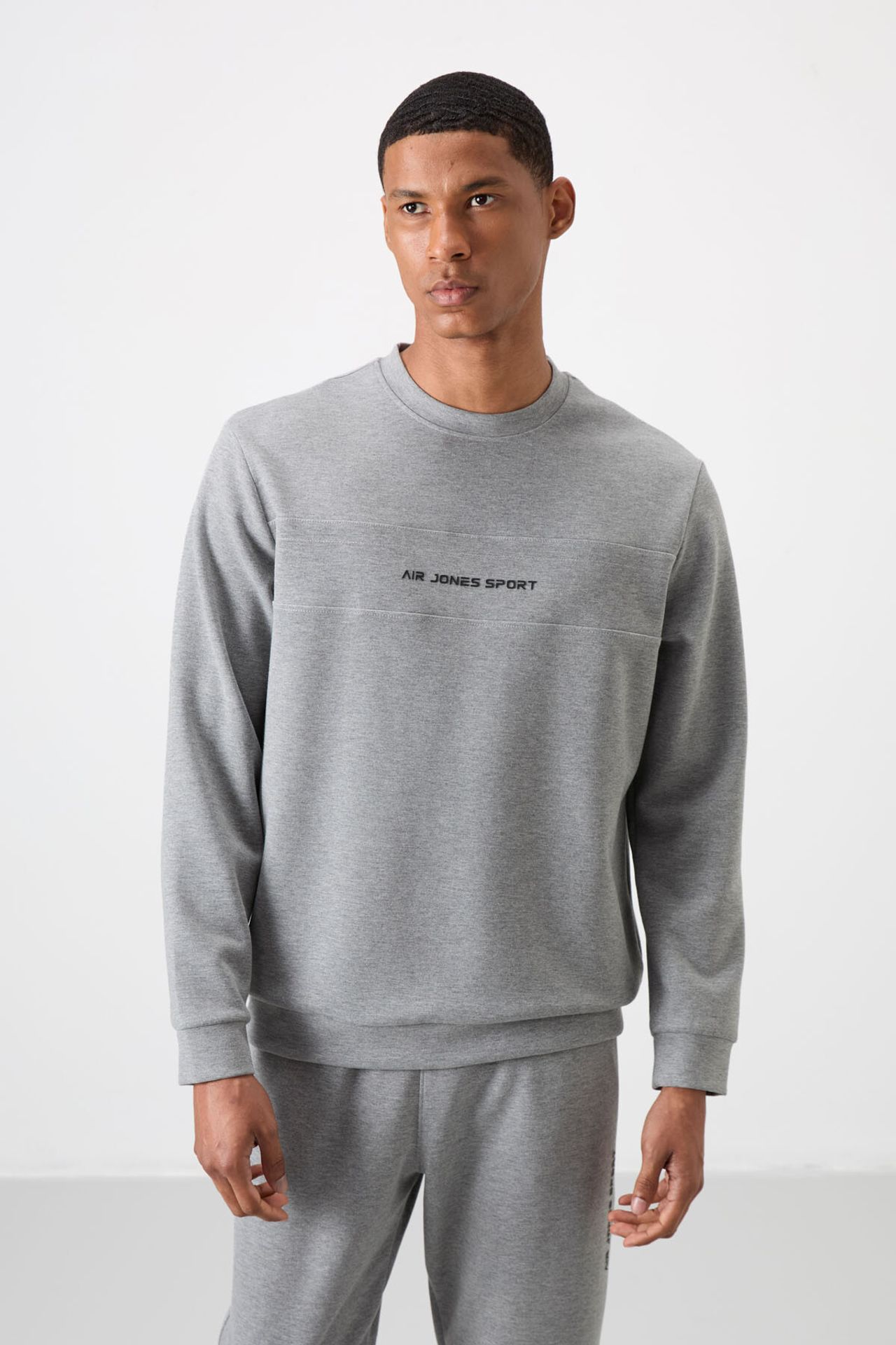 TOMMY Printed Fleece Sweatshirt And Pants Set 2