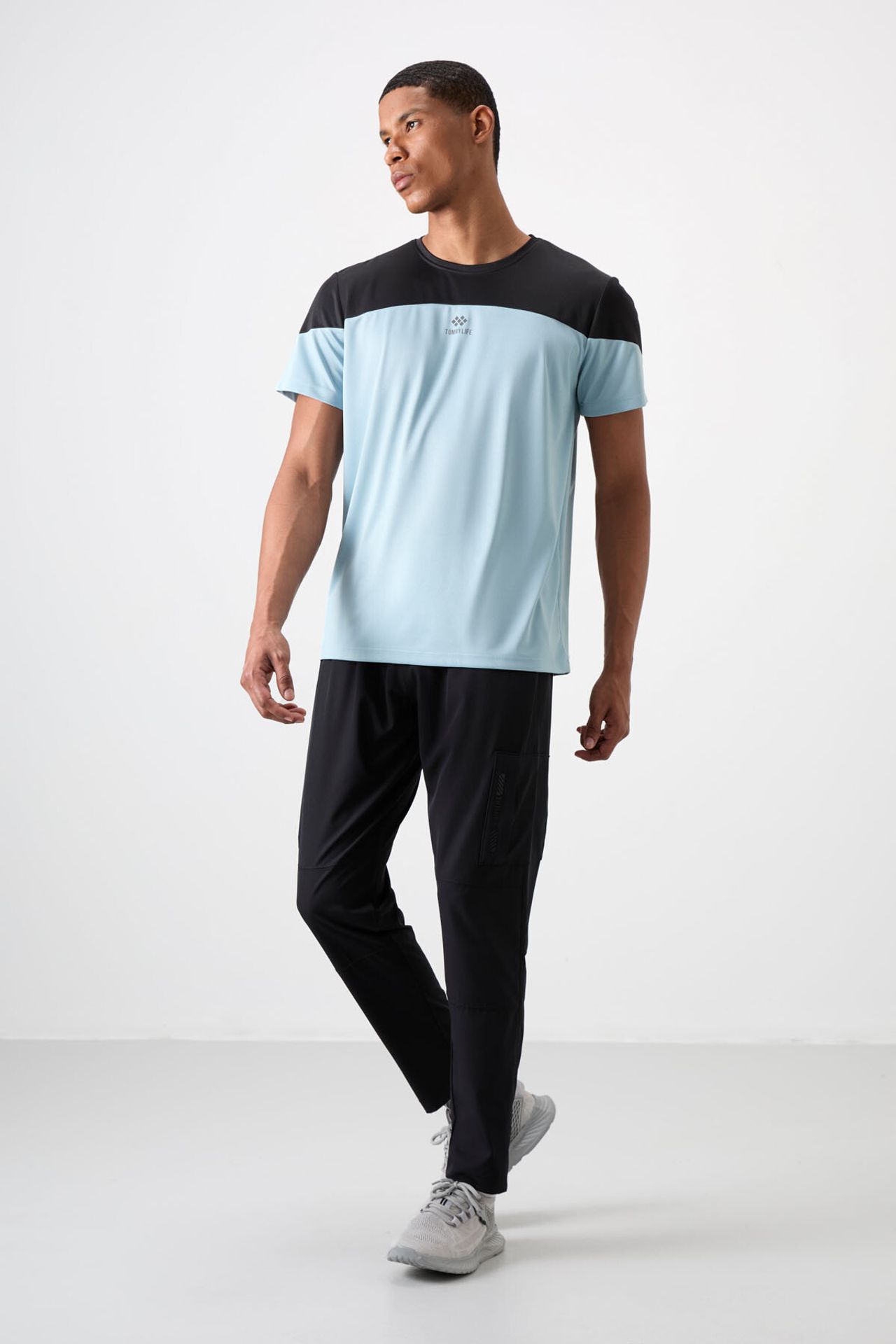TOMMY Men's Solid Pull-on Sweatpants 2