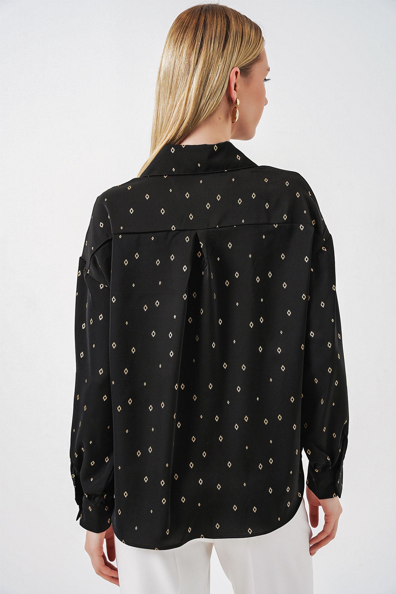 BDART Oversized Long Sleeve Printed Shirt with Pocket 6