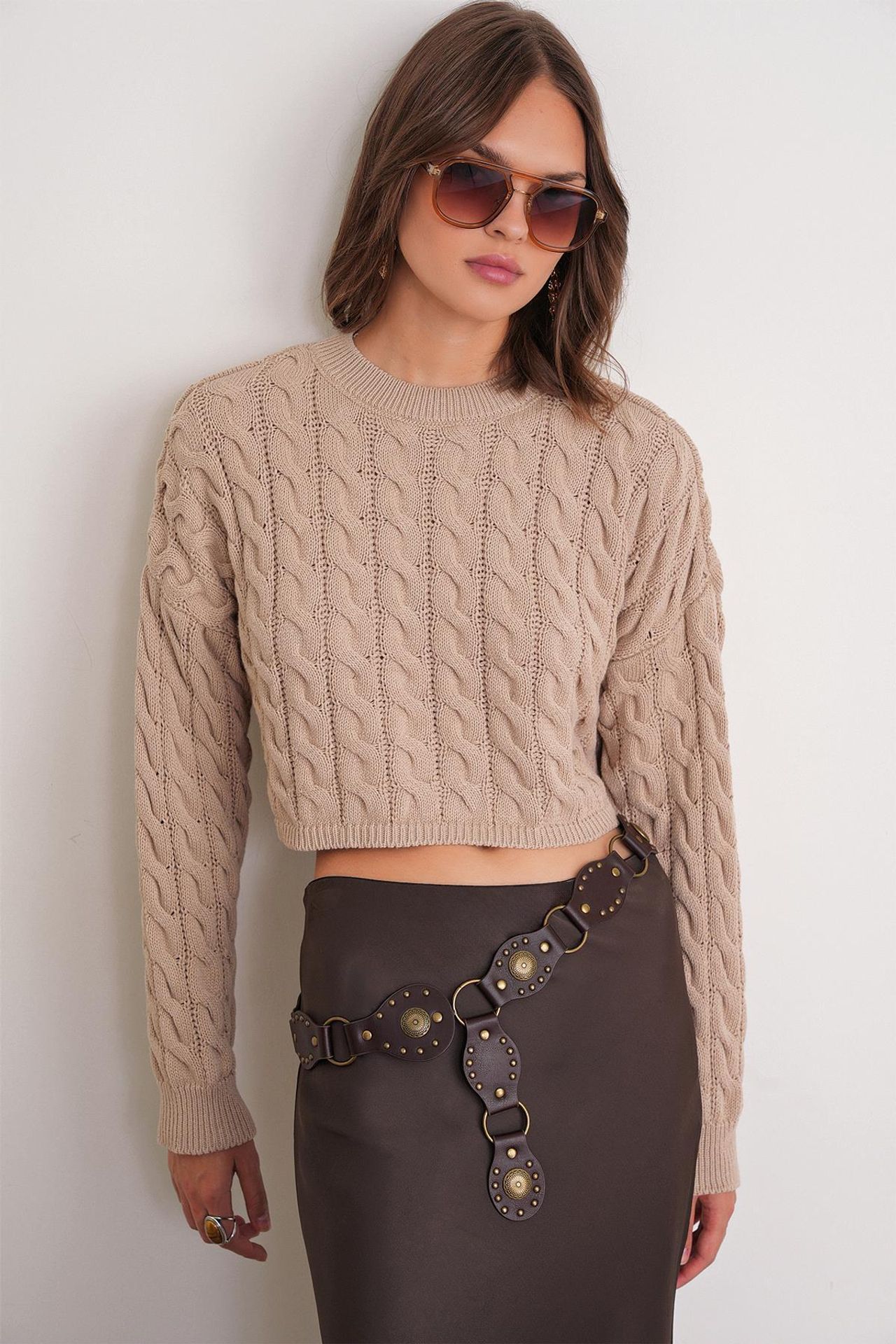 Mixray Cable Knit Pattern Crew Neck Sweater 4