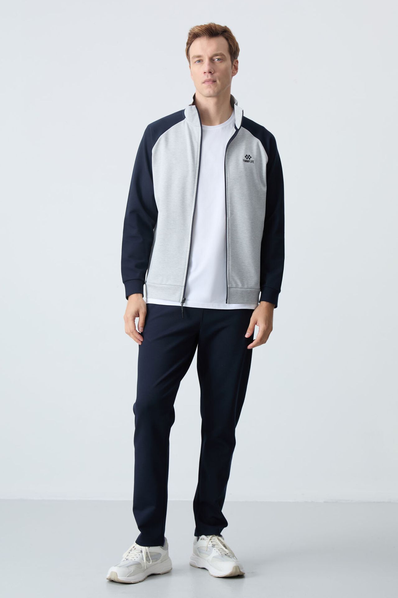 TOMMY Men's Color-blocked Knit Active Set 4