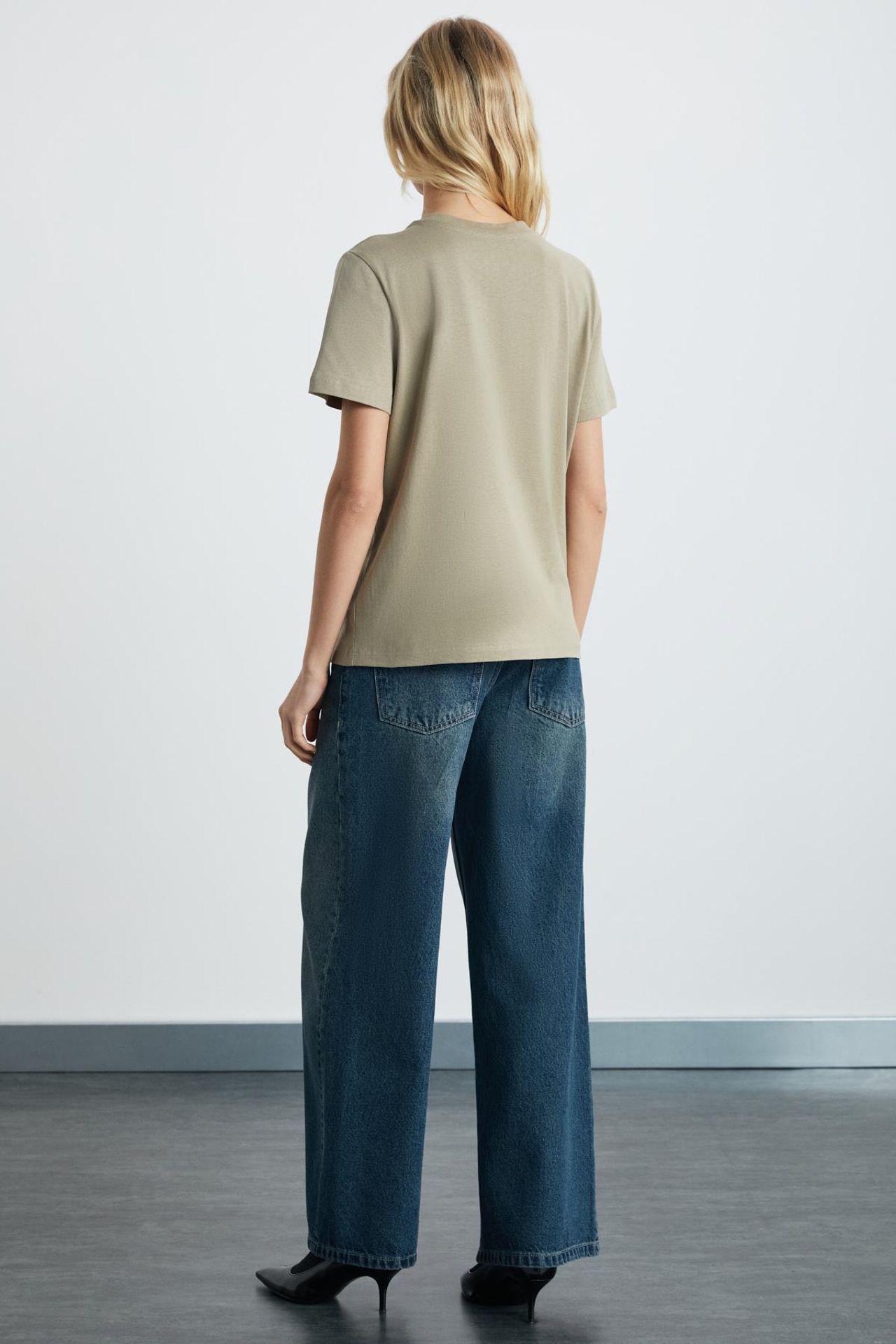 GRIMELANGE V-Neck Short Sleeve T-Shirt 5