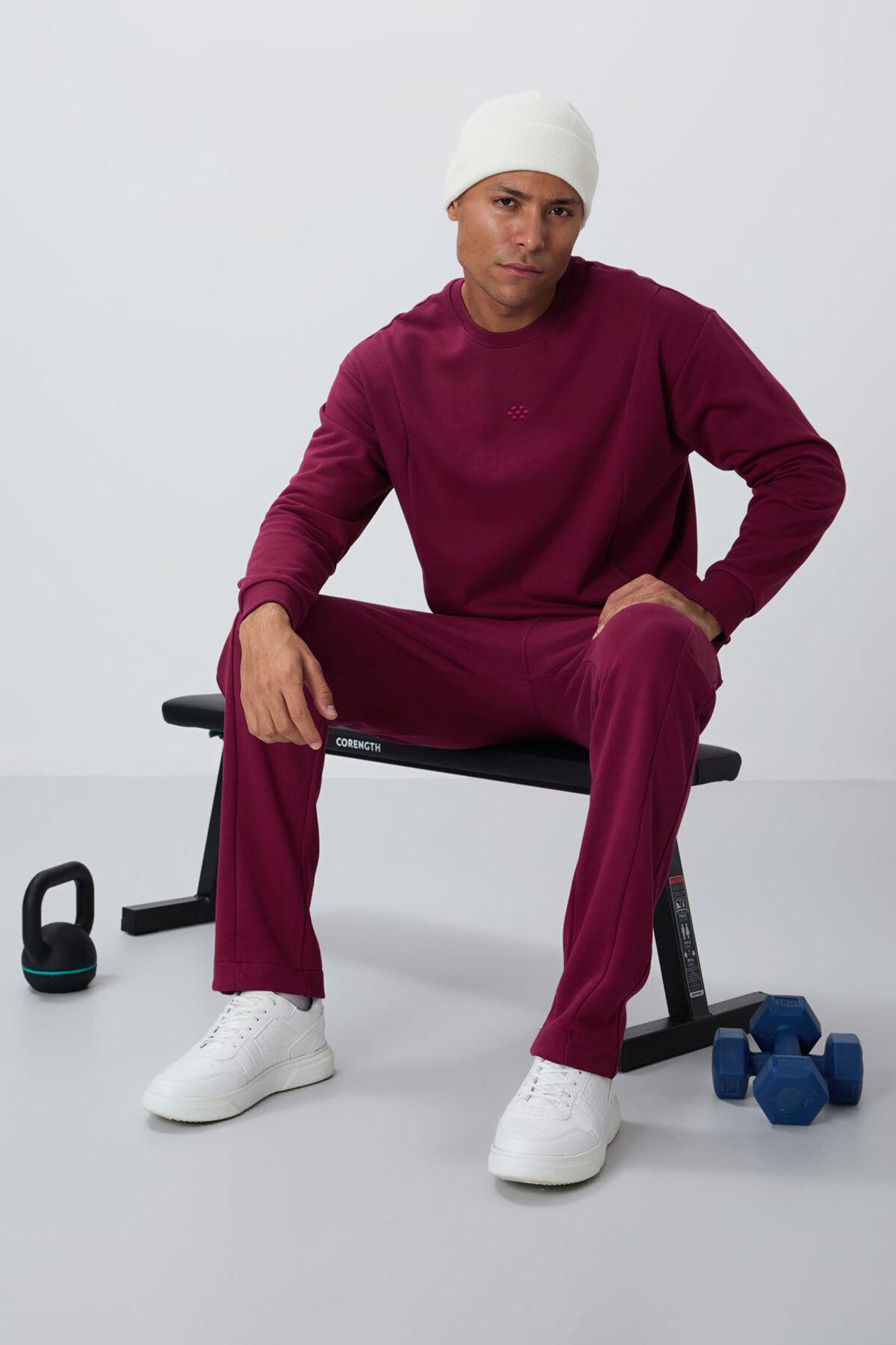 TOMMY Men's Long Sleeve Crew Neck Sweatshirt And Pants Set 1