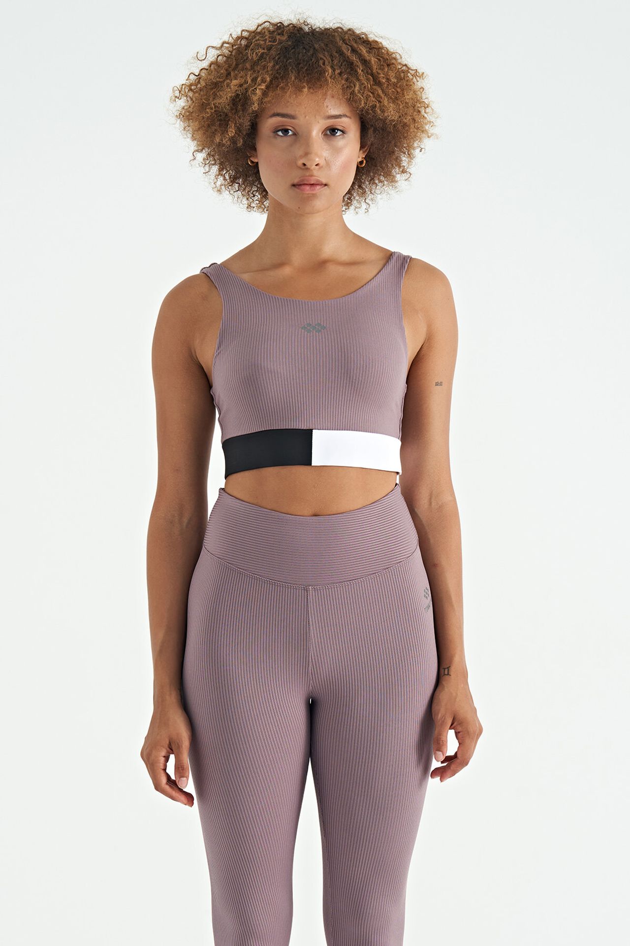 TOMMY Crop Sleeveless Color-block Sports Top 1