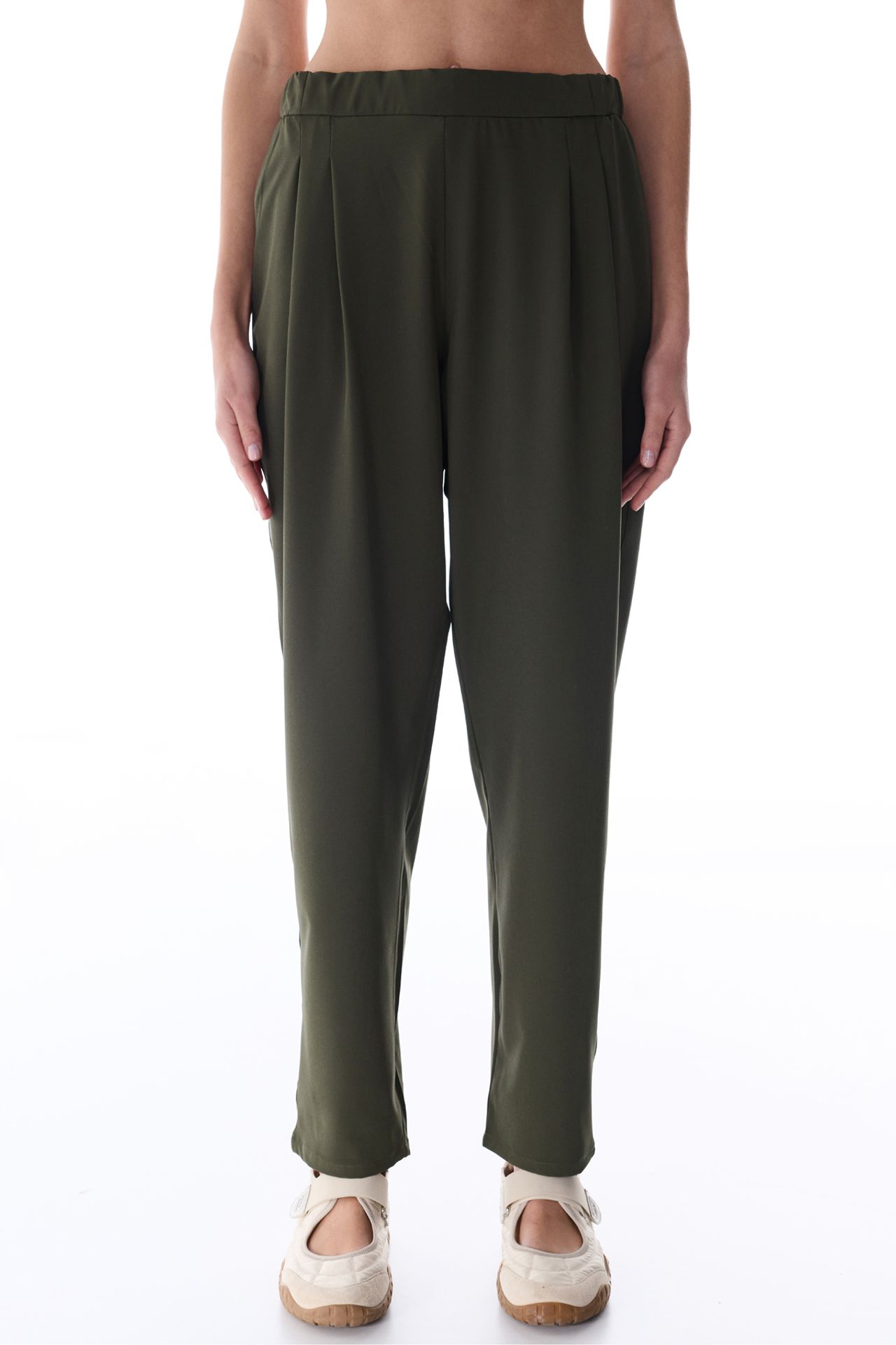PENTI Pleated High-Waist Parachute Trousers 3
