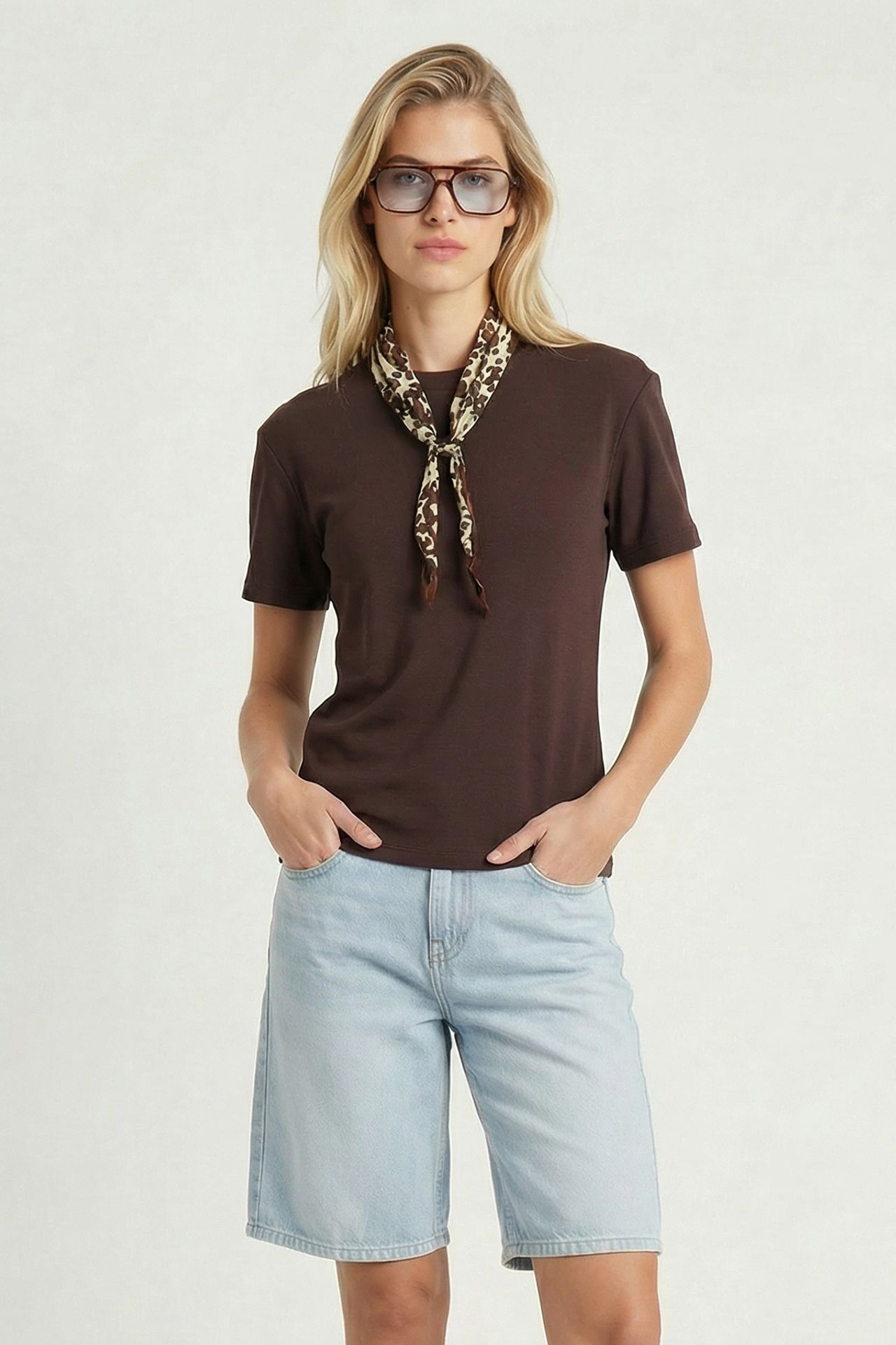 ISTANBUL Plain Crew Neck T-Shirt 1