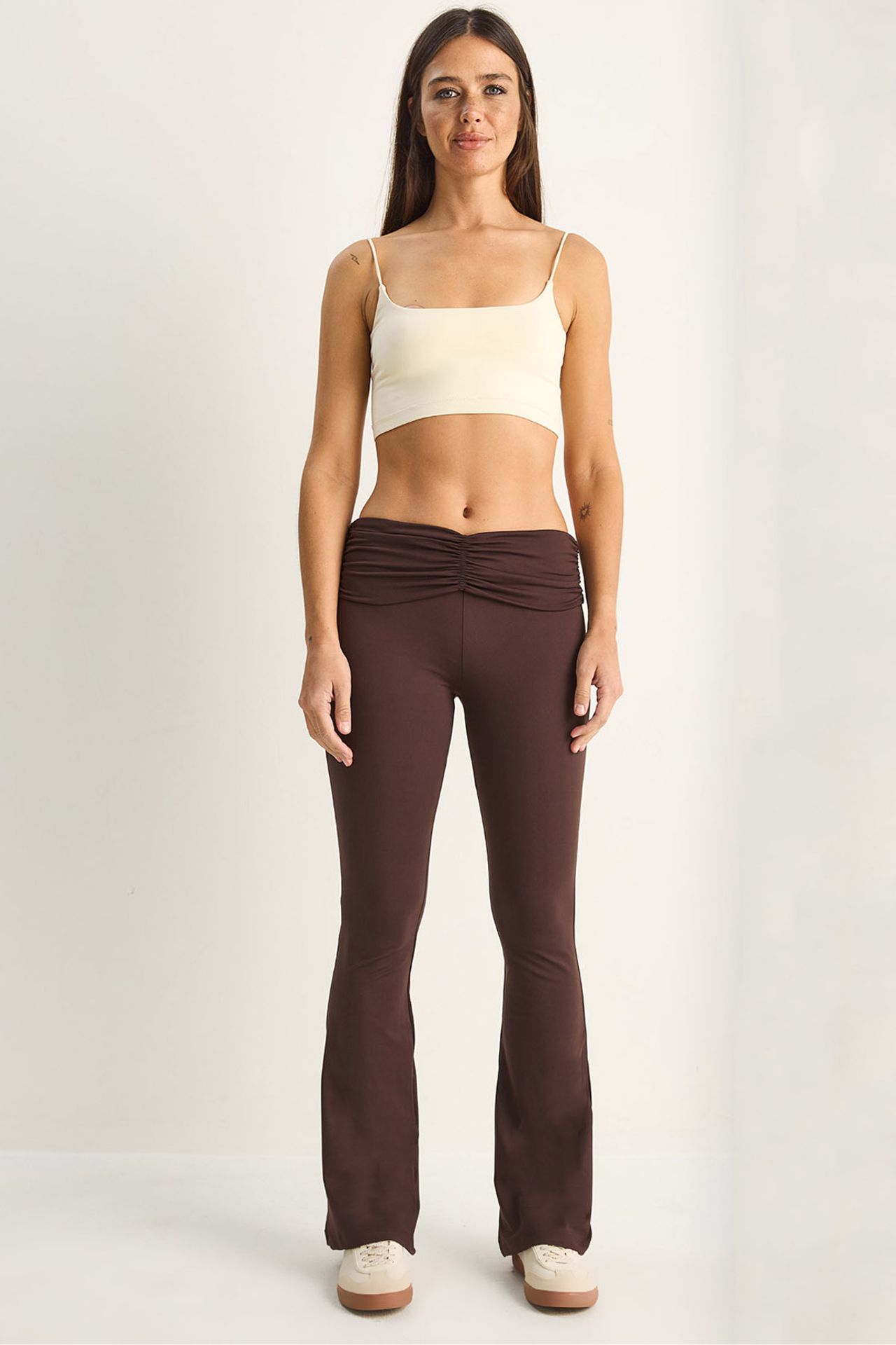 LUCCI High-Waist Flare Leggings 2