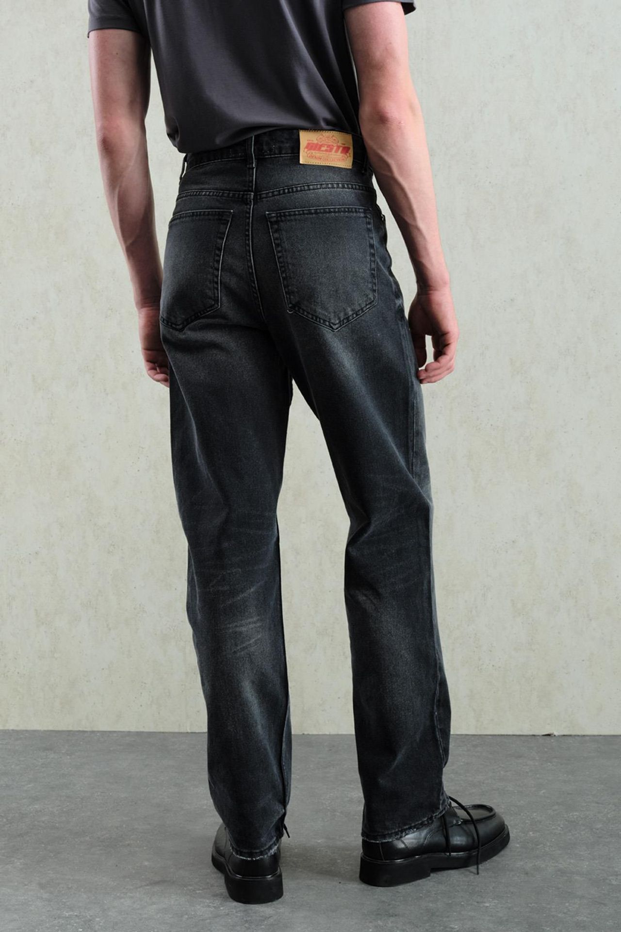 GIESTO Regular Fit Straight Leg Denim Jeans 3