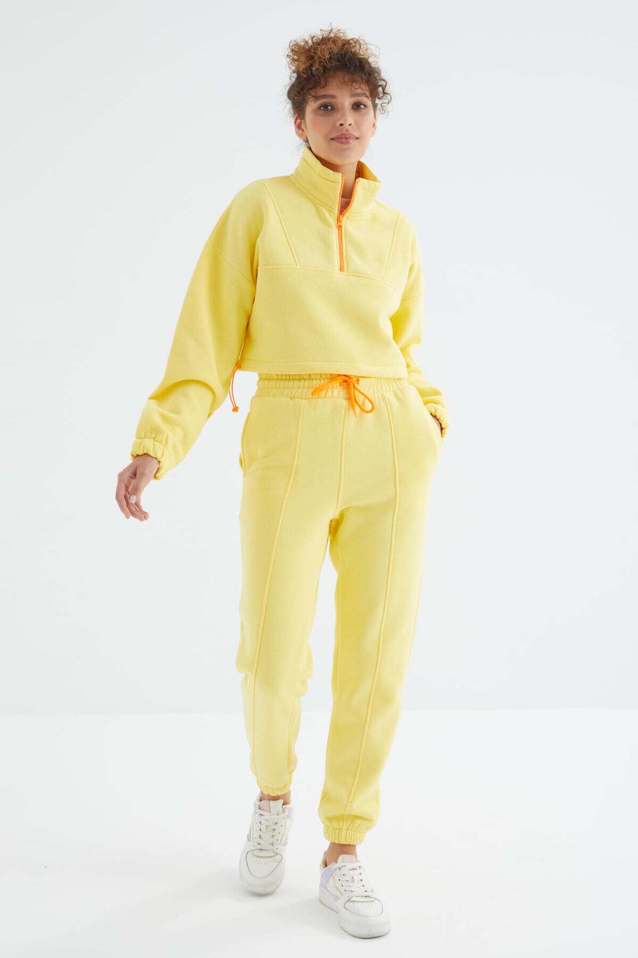 TOMMY Oversized Fleece Sweatshirt And Pants Set 1