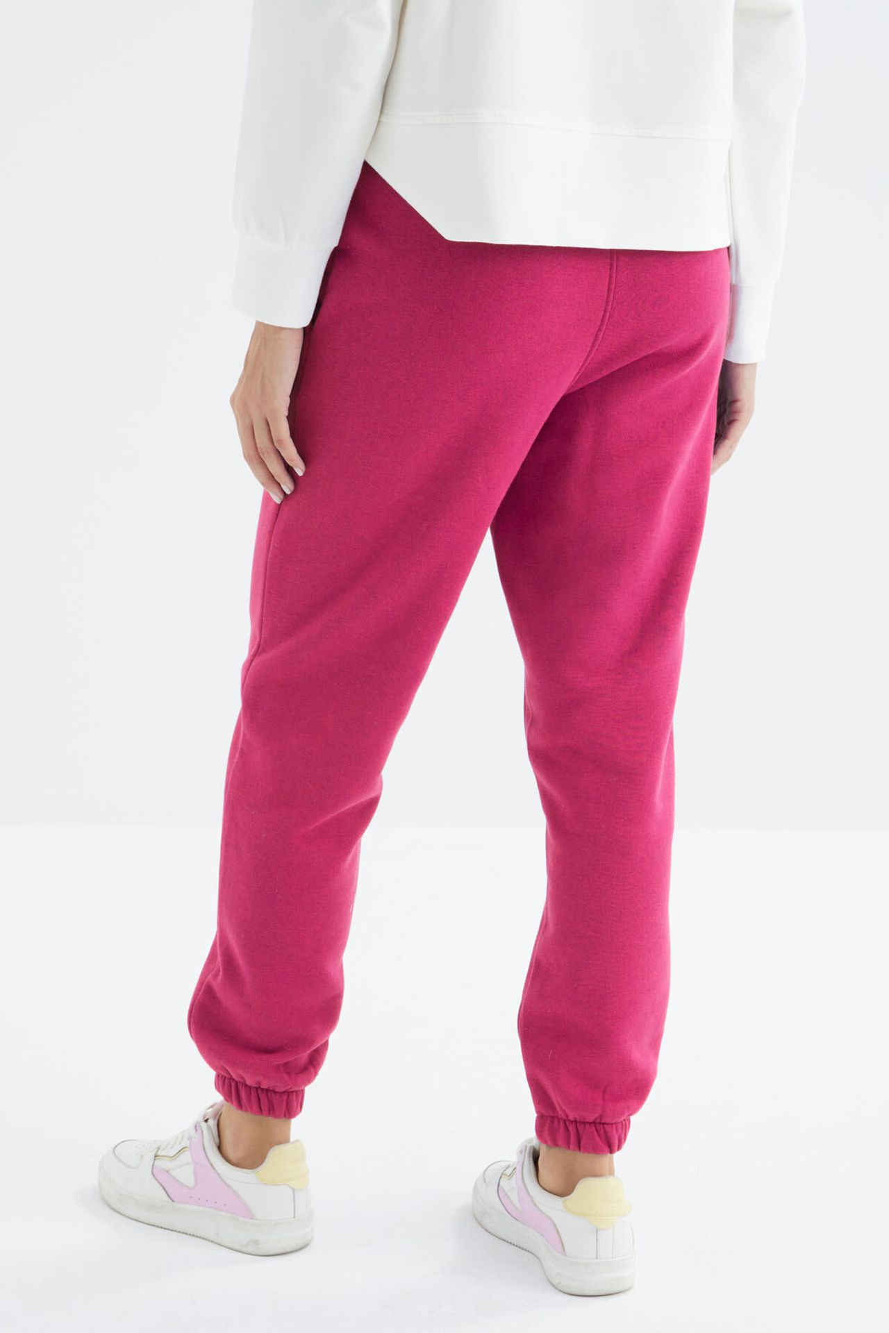 TOMMY Women's High-Waist Fleece Jogger Sweatpants 5