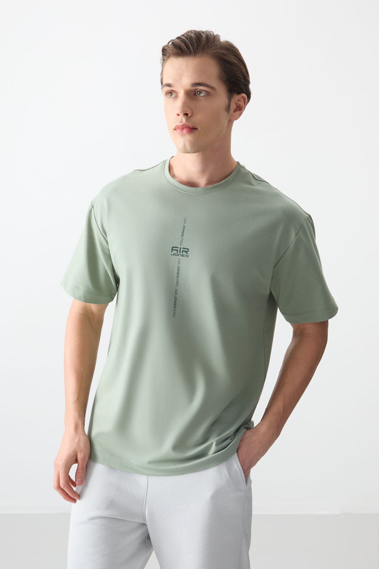 TOMMY Oversized Printed Crew Neck T-Shirt 4