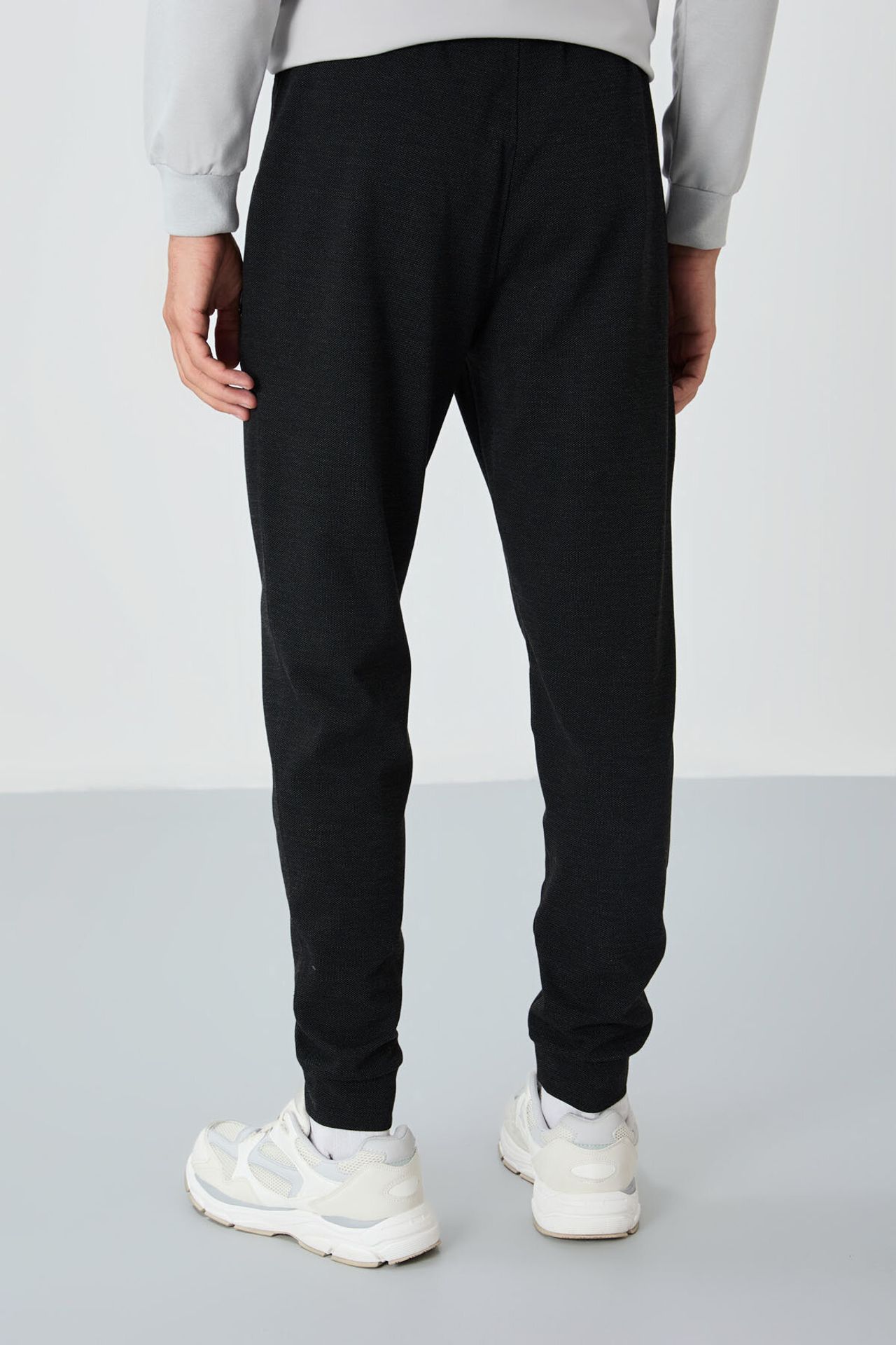 TOMMY Men's Jogger Sweatpants 5