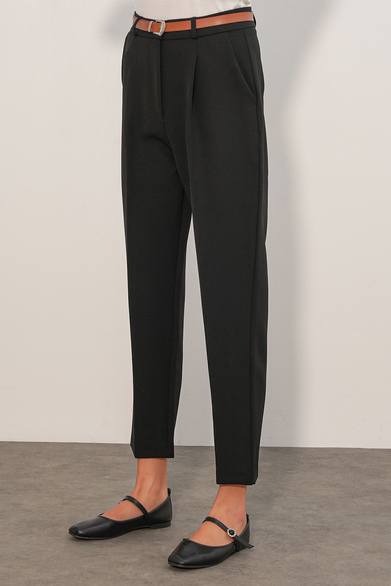BDART Women's Straight-Leg Pants