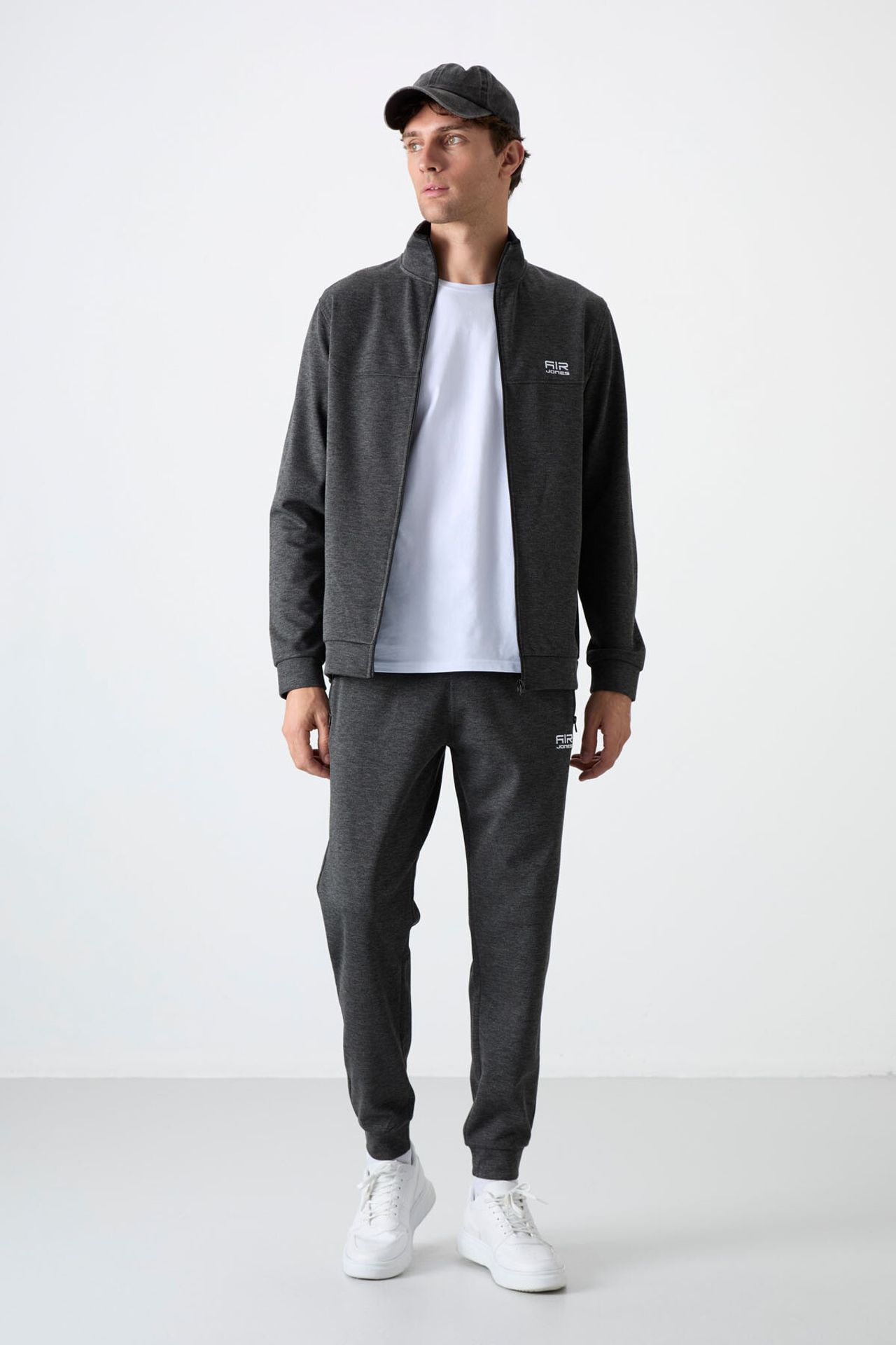TOMMY Men's Fleece Sweatshirt And Pants Set 3