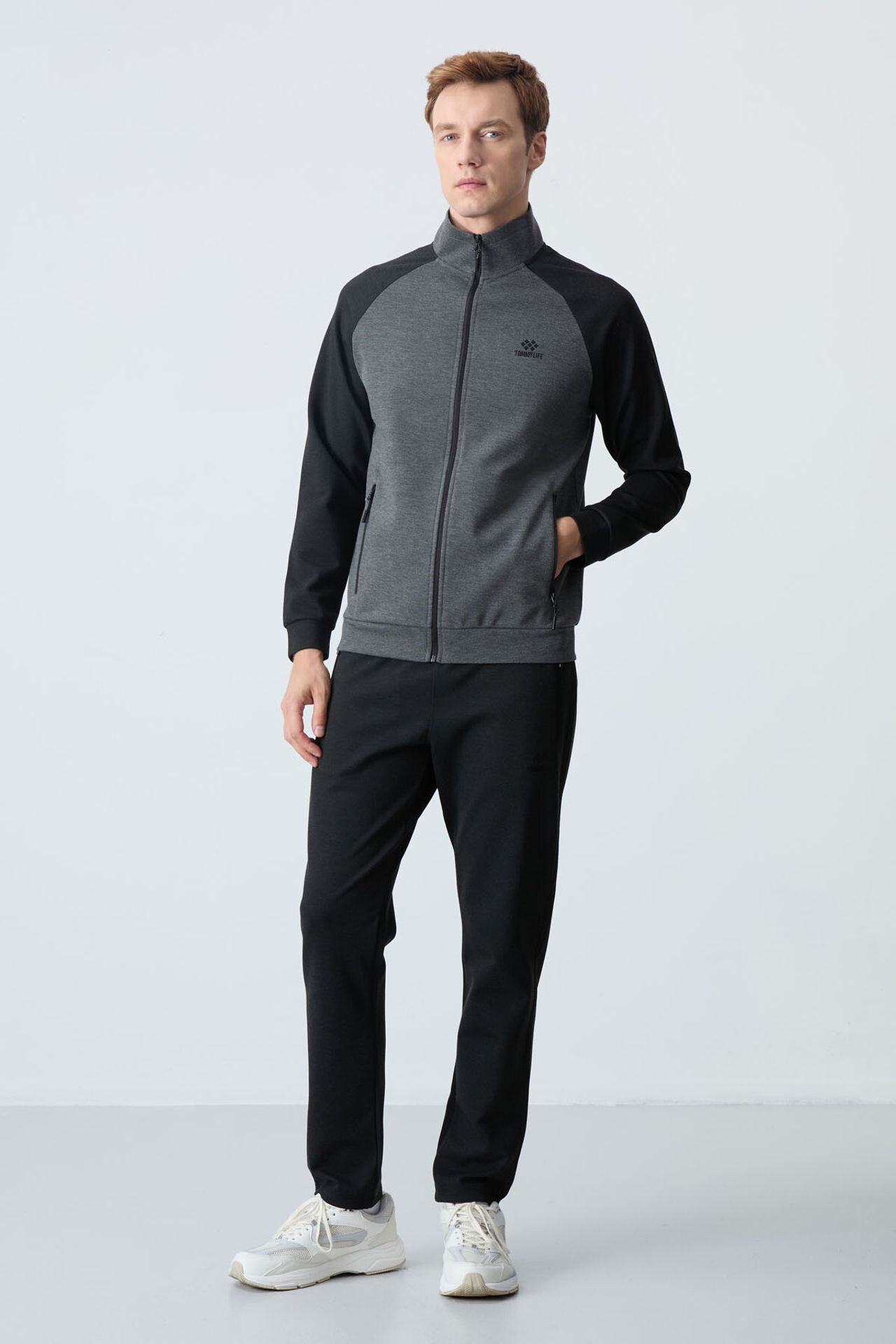 TOMMY Men's Color-blocked Knit Active Set 1