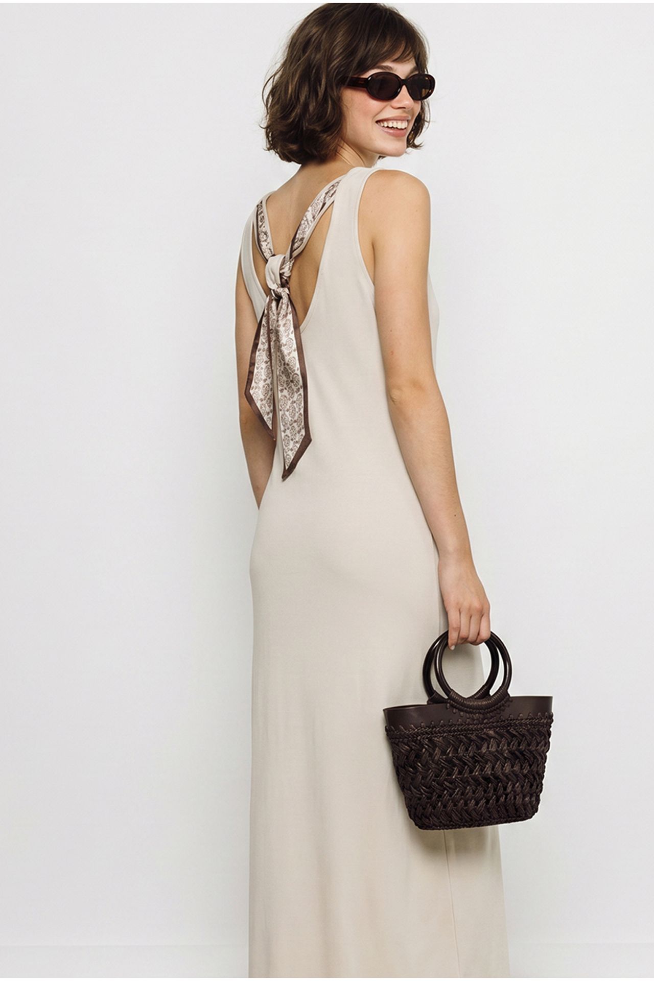 LUCCI Sleeveless Straight Maxi Dress With Slit 4