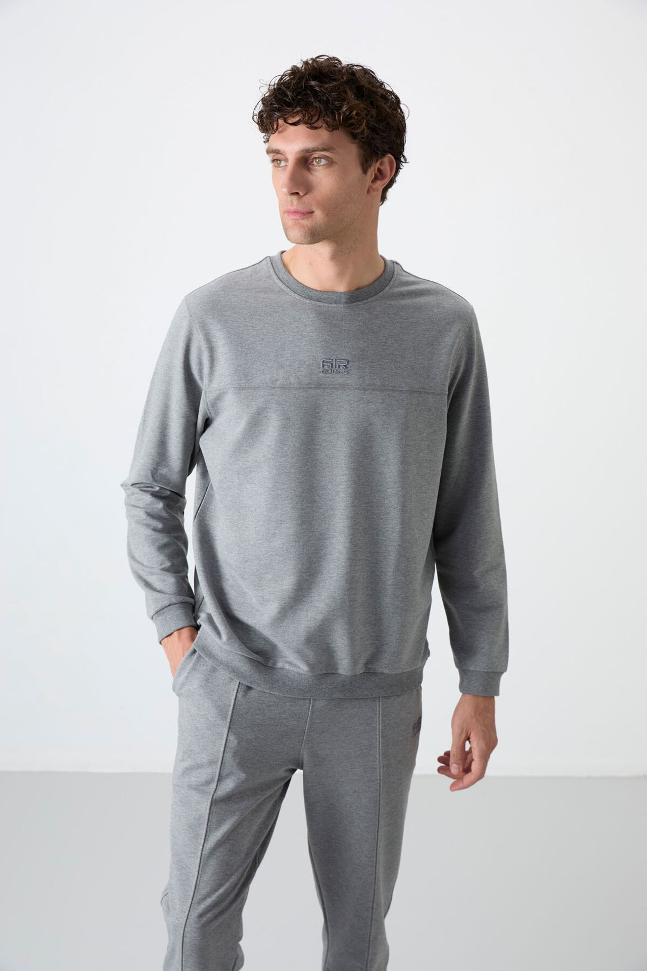 TOMMY Men's Fleece Sweatshirt And Pants Set 6