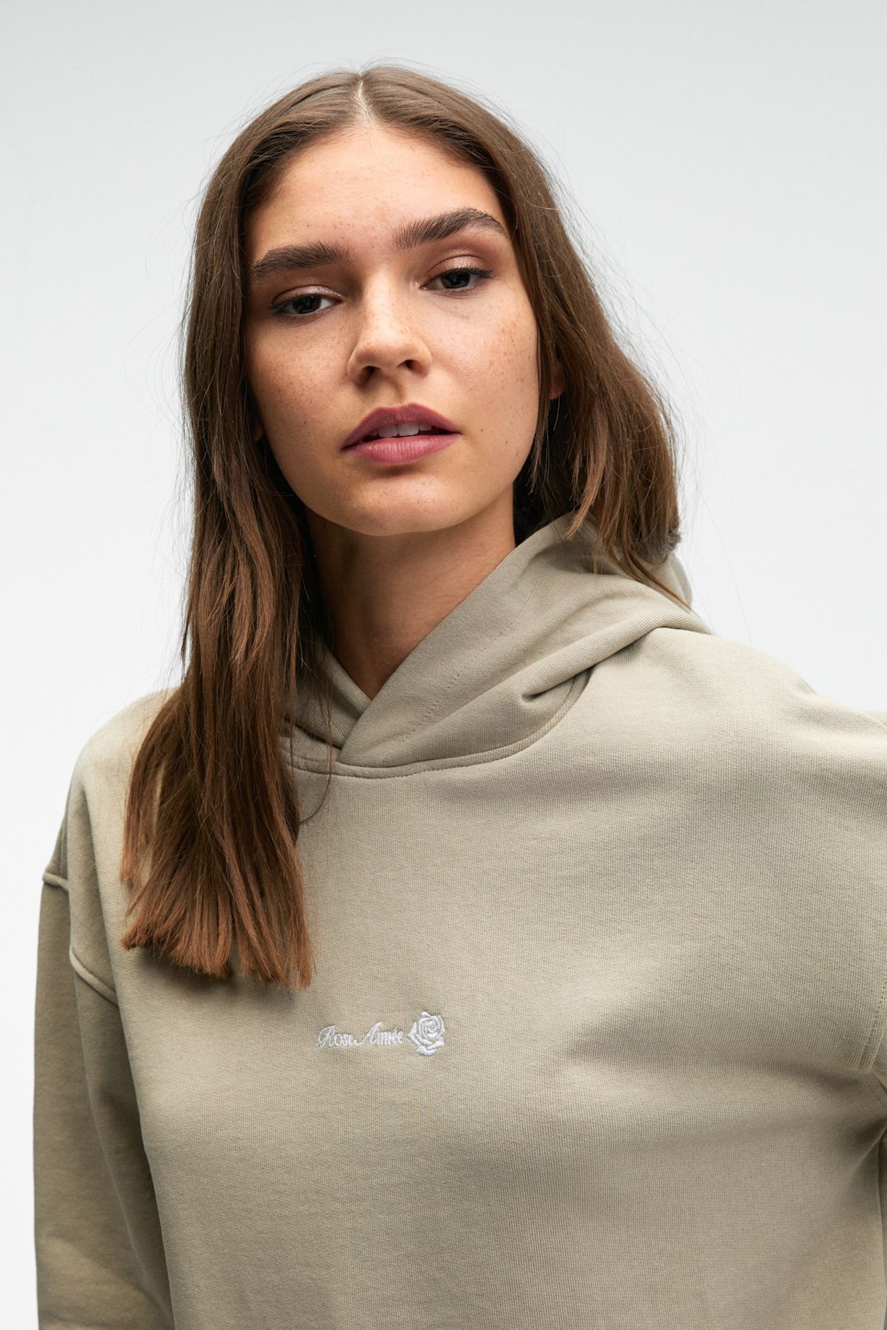ETHIQUET Embroidered Hooded Comfort Hoodie 2