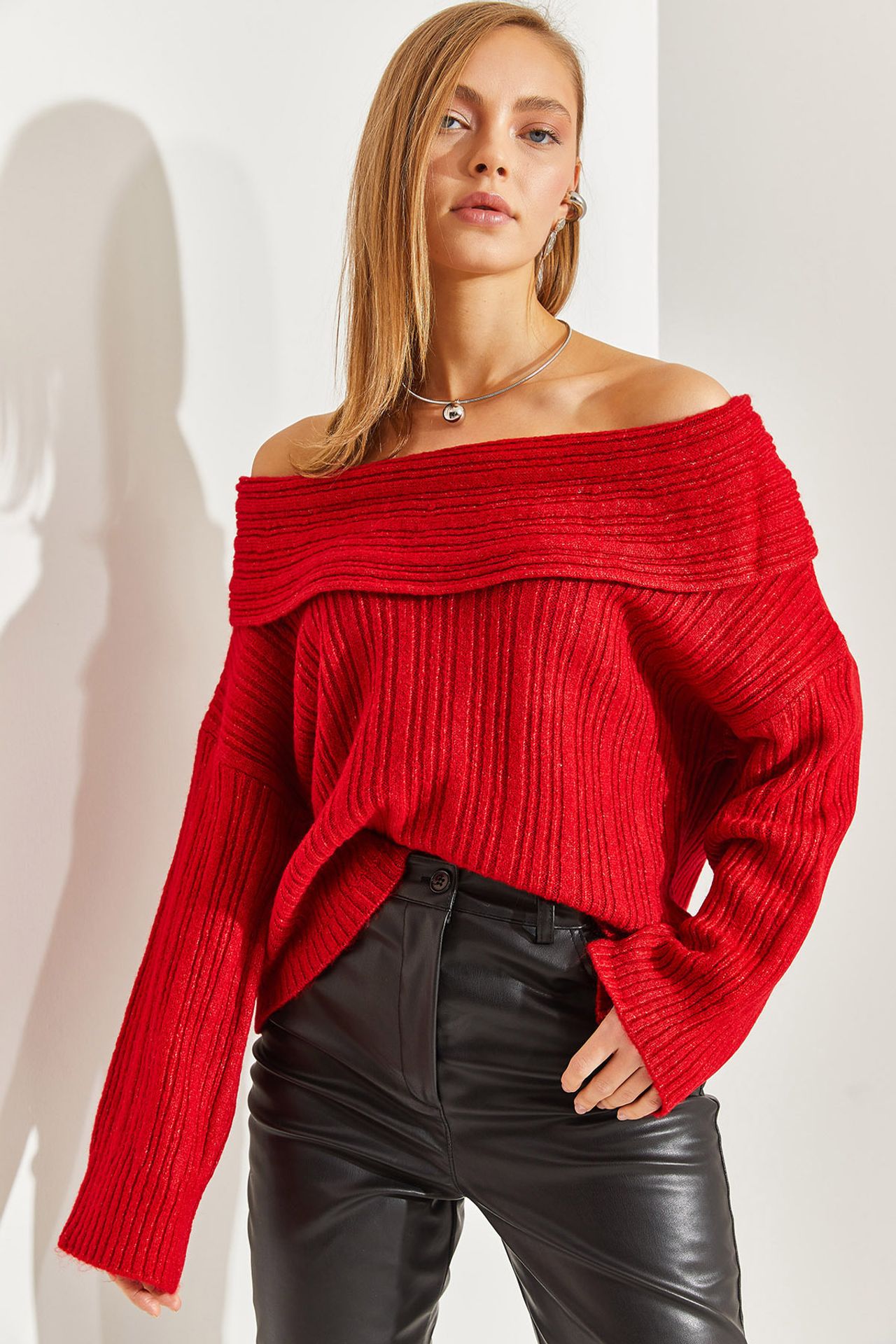 LUCCI Off Shoulder Ribbed Knit Sweater 1
