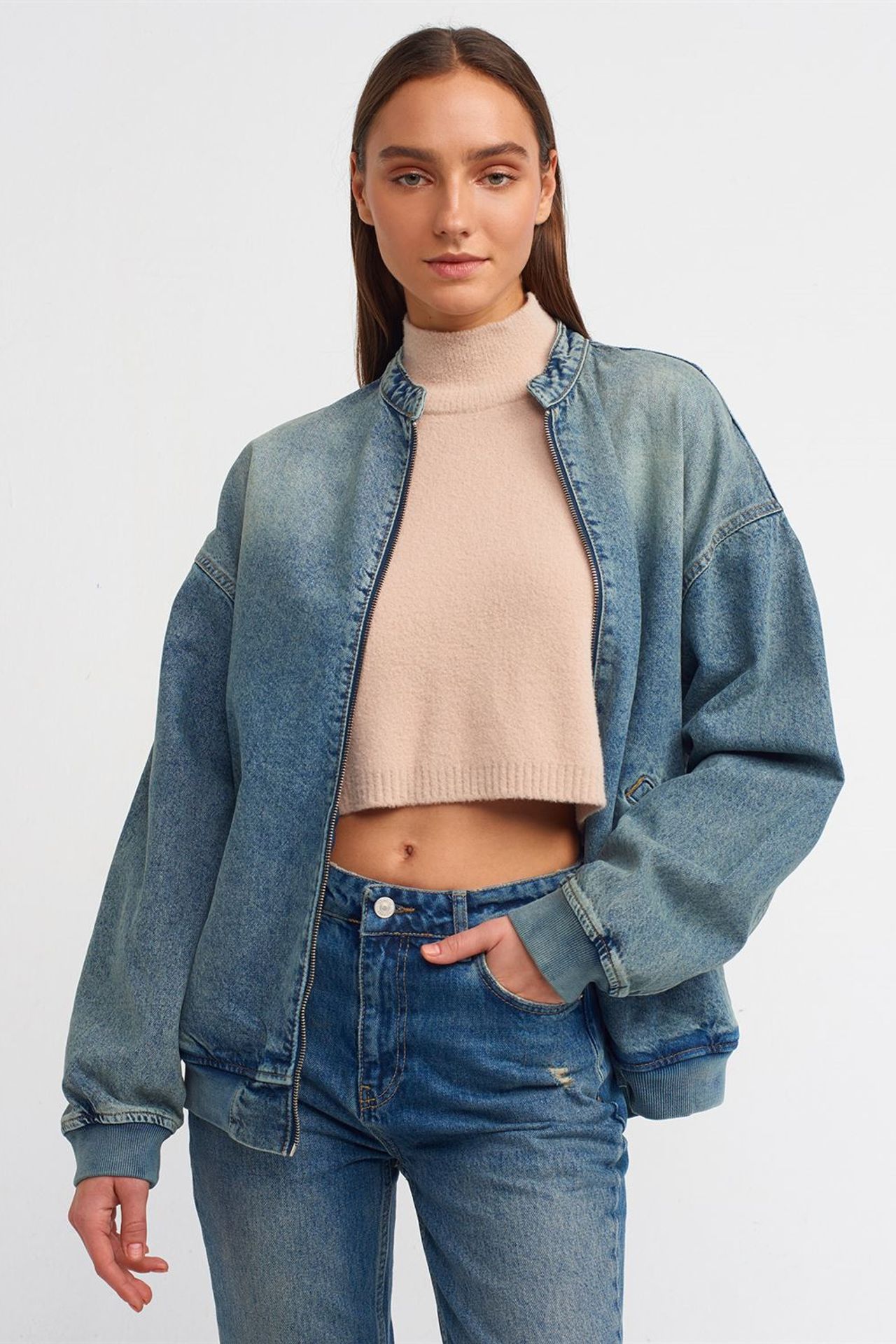 DILVIN Oversized Bomber Jacket 1