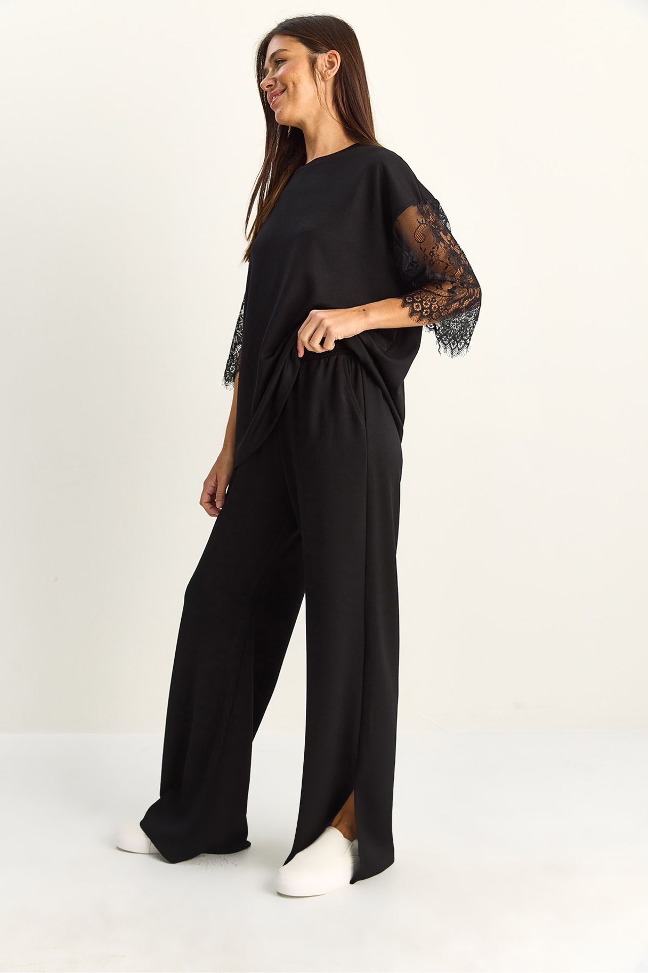 LUCCI Two-Piece Coordinated Set 3