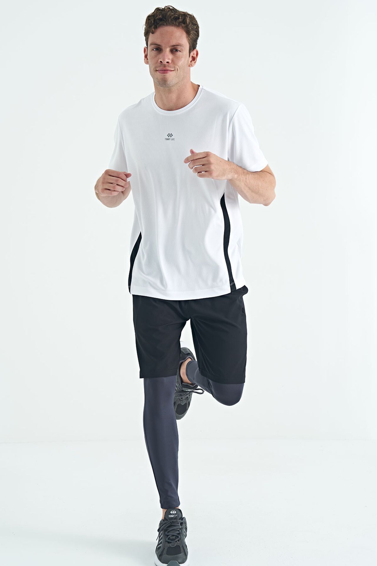 TOMMY Men's Skinny Knit Active Pants 2