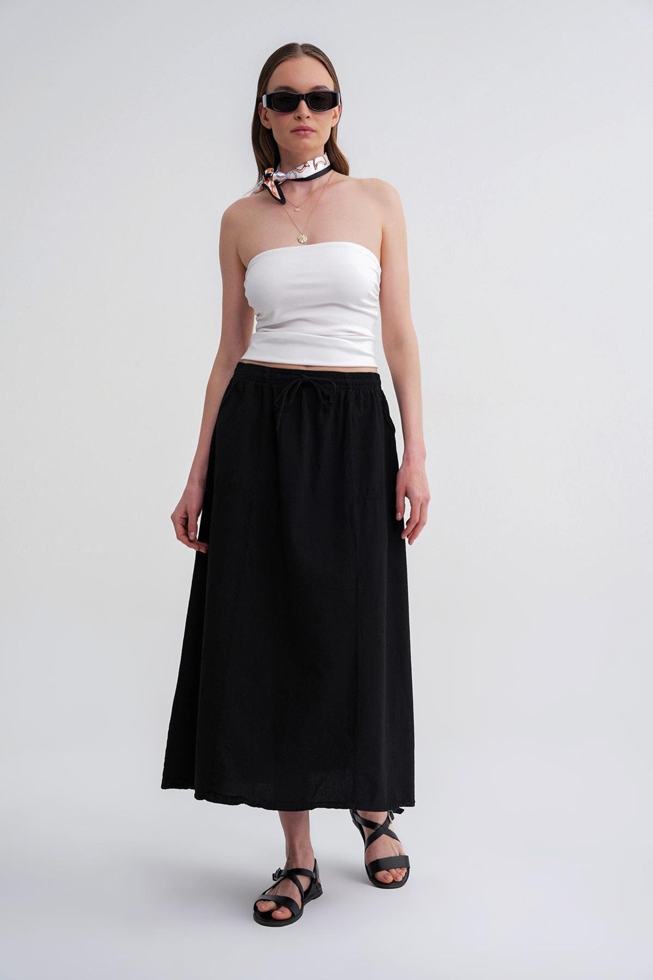 Mixray High-Waisted Poplin Skirt with Drawstring Detail 2