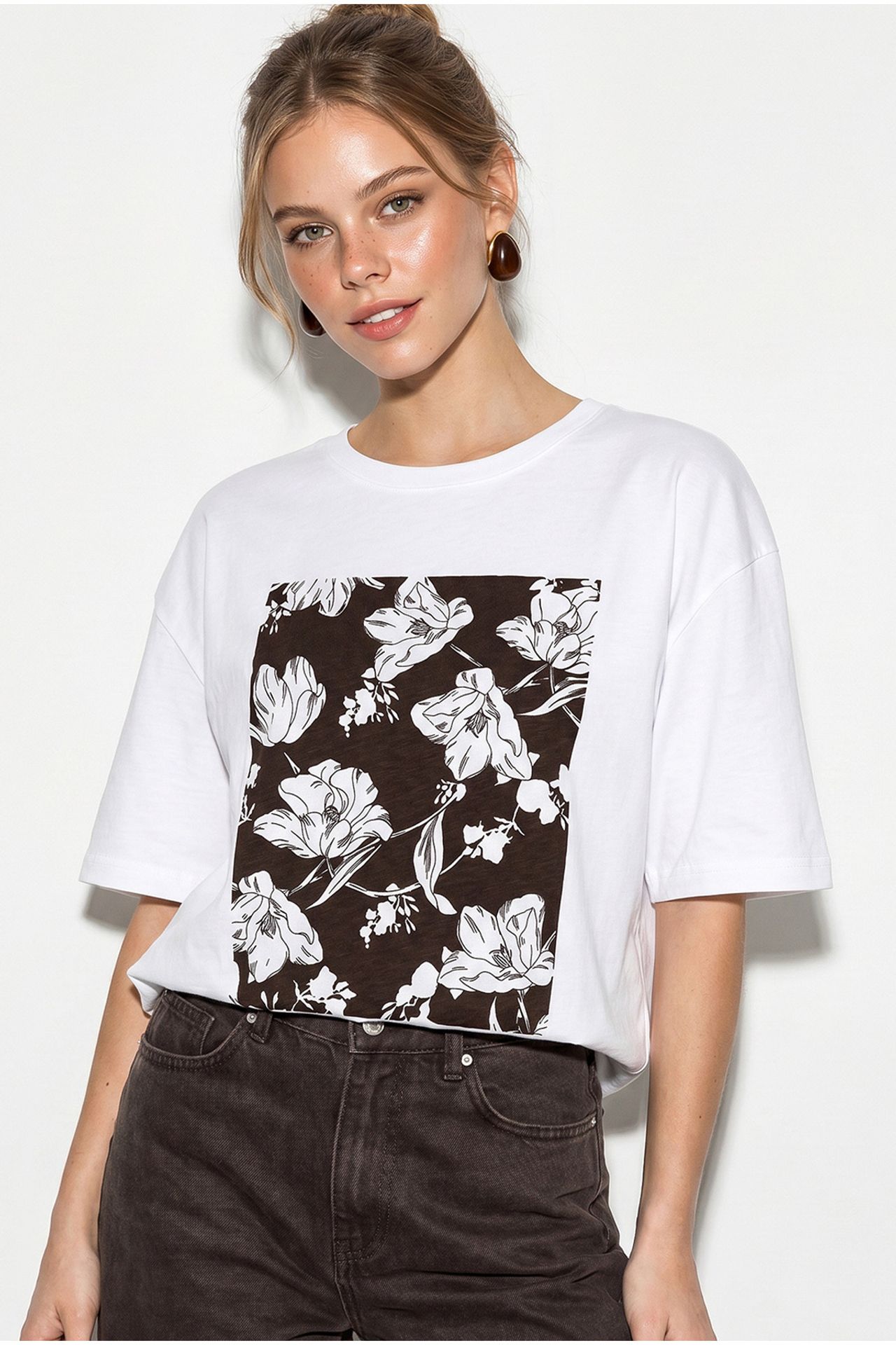 LUCCI Oversized Floral Cotton T-Shirt 3