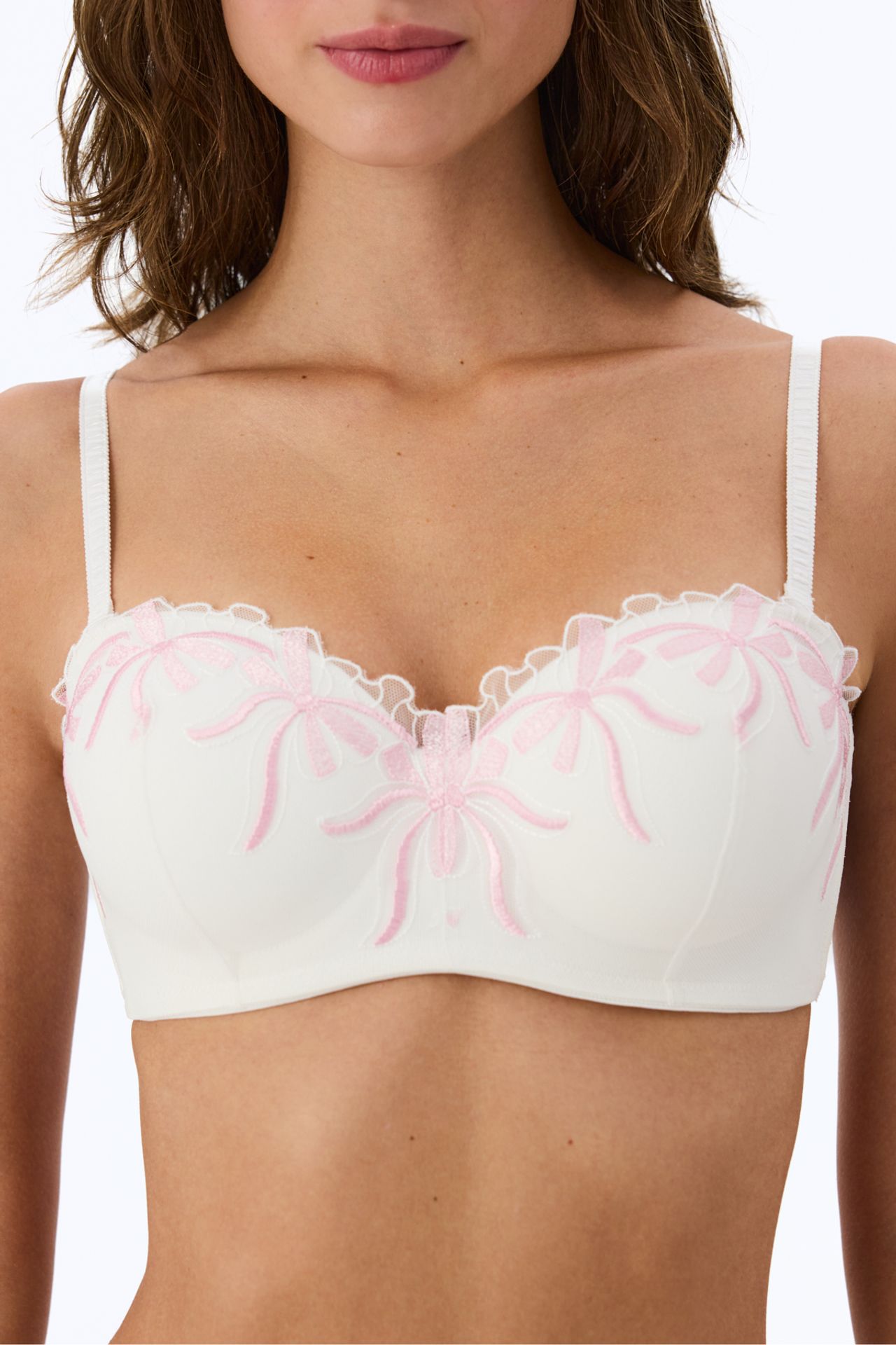 PENTI Broken Lotus Broidery Bow Patterned Padded Bra 3