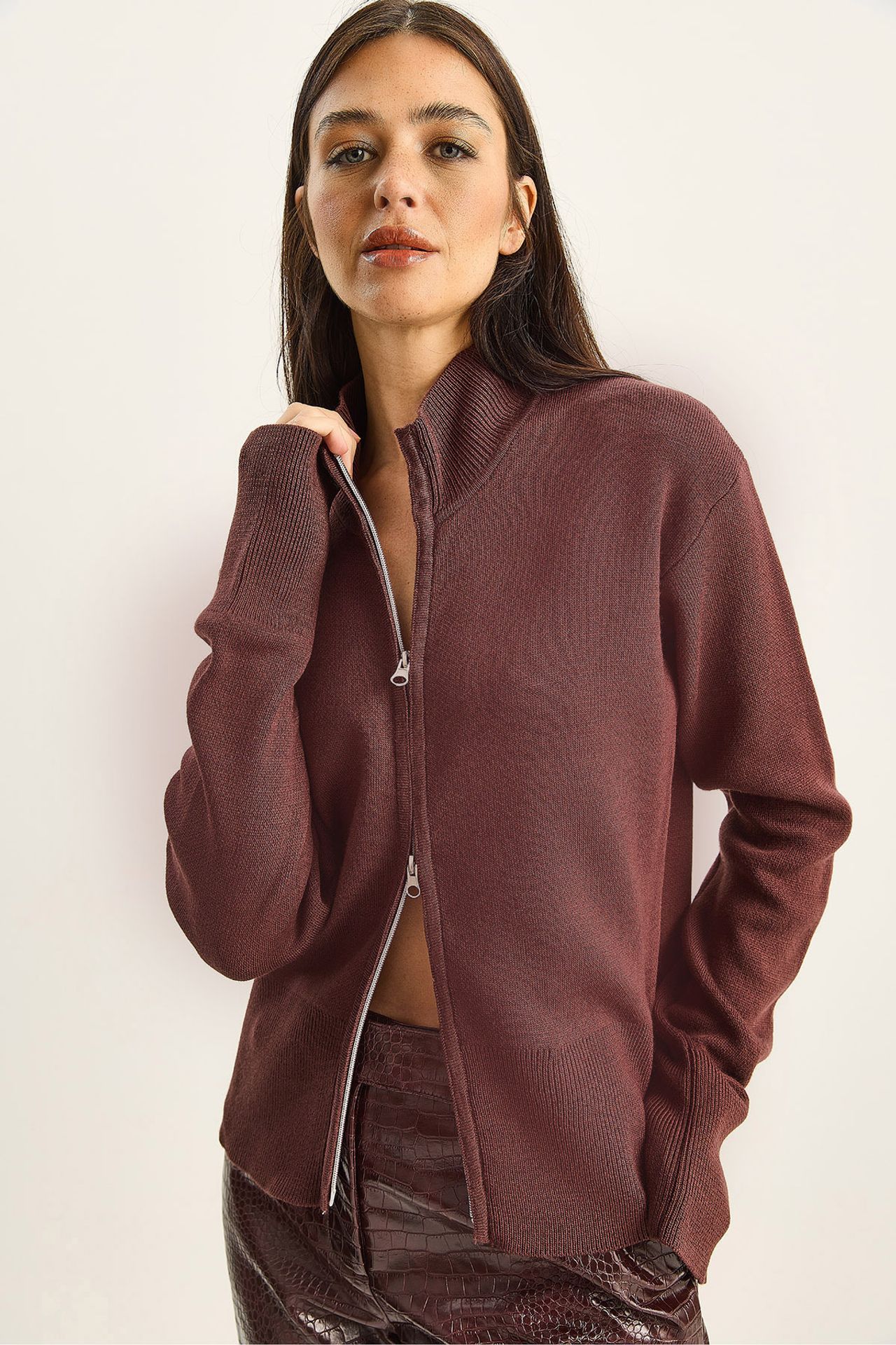 LUCCI Half Turtleneck Ribbed Knit Cardigan with Zipper 3