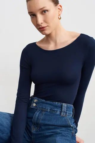 Mavi