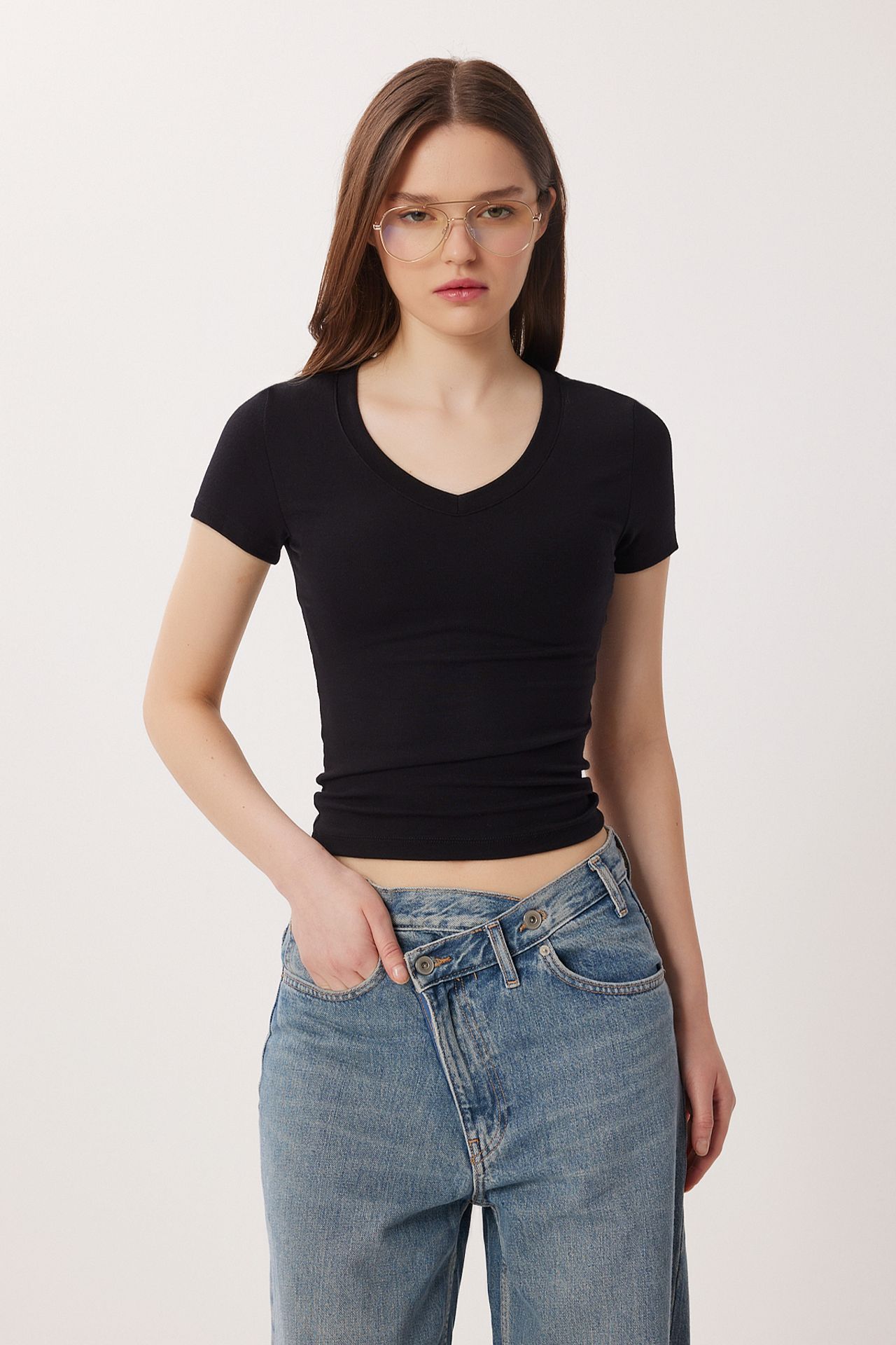 ISTANBUL Basic V-Neck Cotton Blend T-Shirt 3