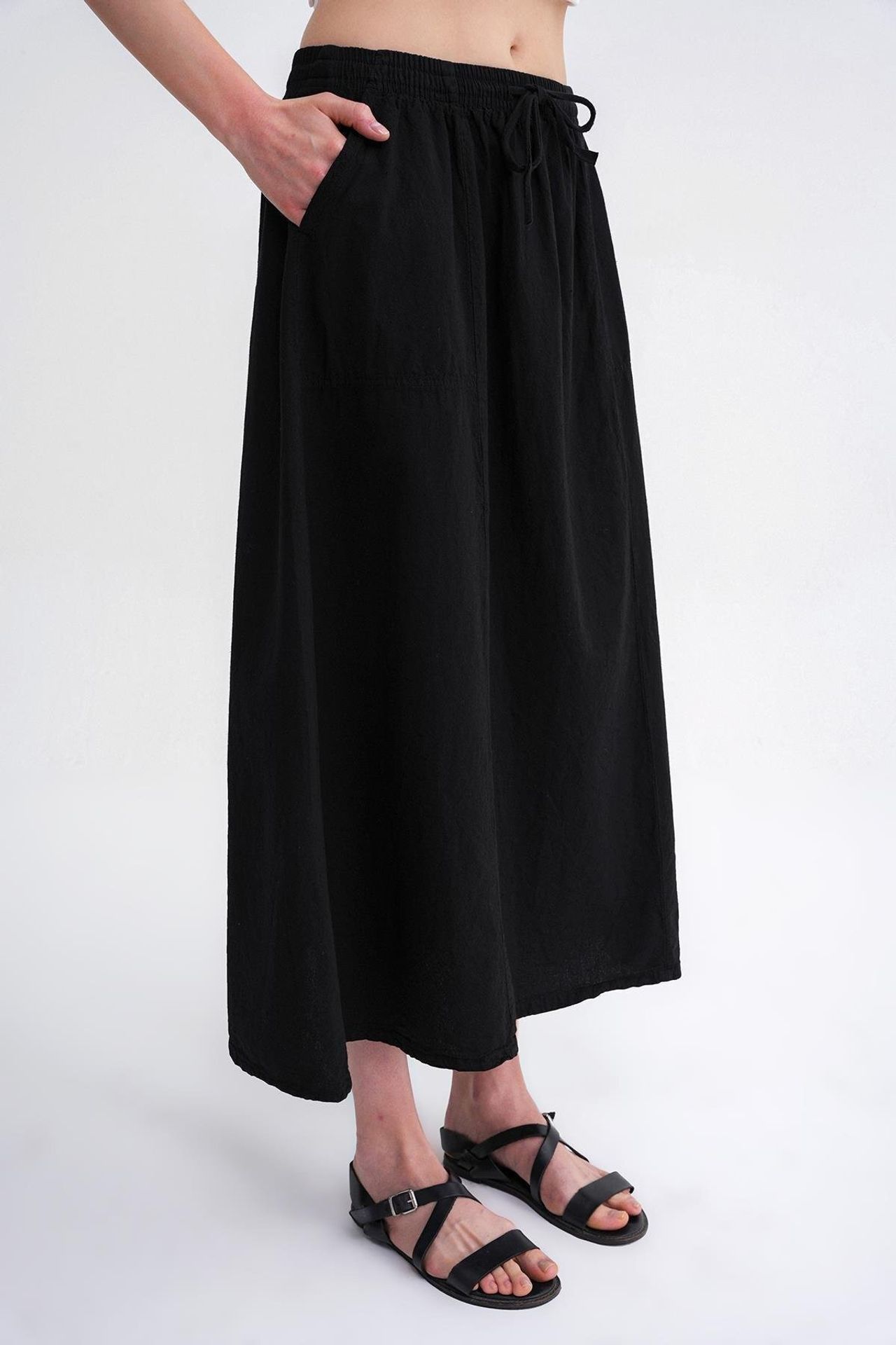 Mixray High-Waisted Poplin Skirt with Drawstring Detail 4