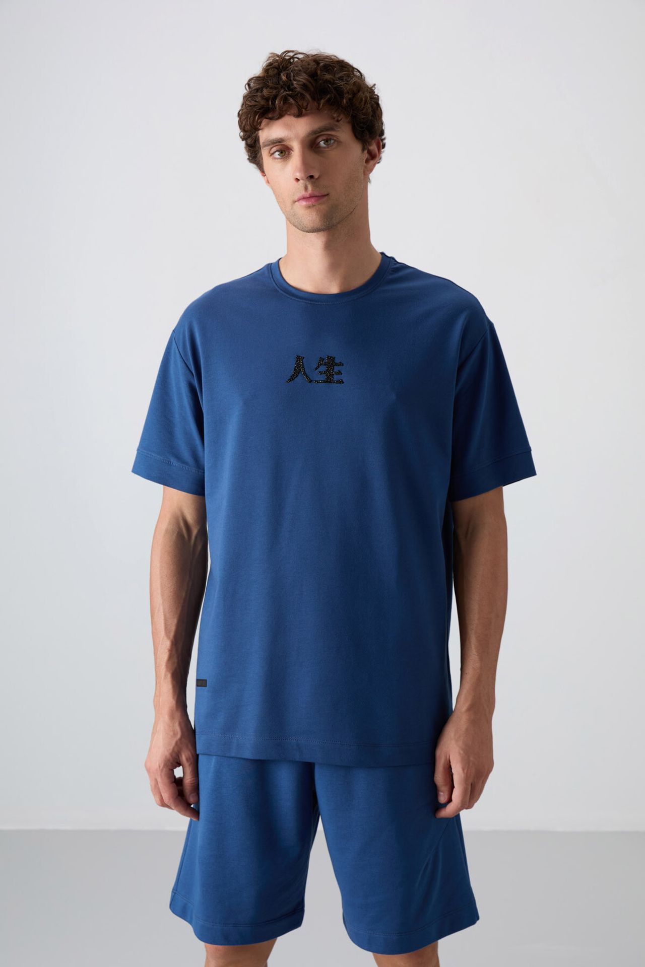 TOMMY Oversized Printed Crew Neck T-Shirt 5