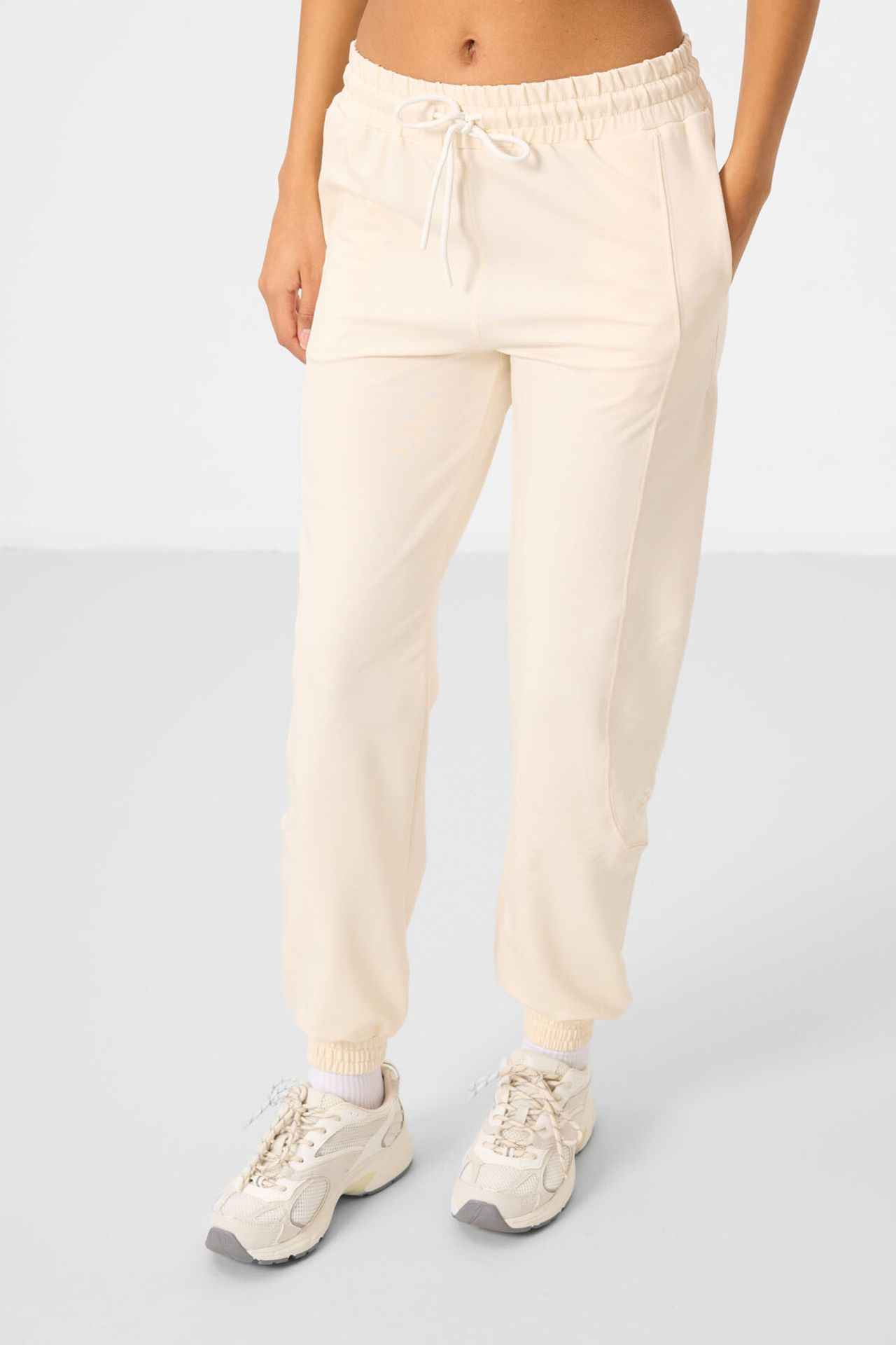 TOMMY Oversized Fleece Sweatshirt And Pants Set 6