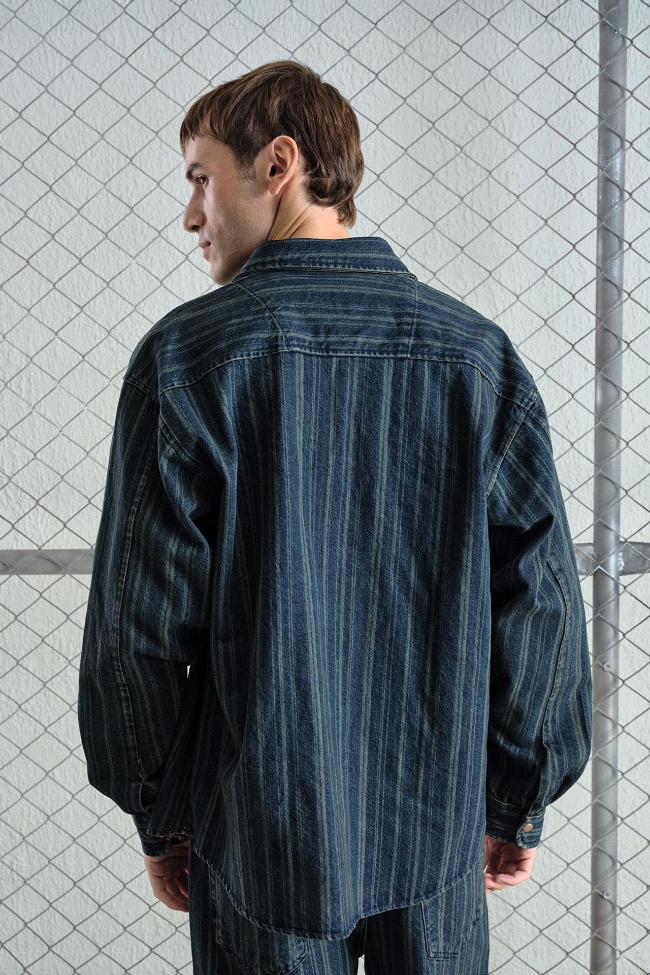 GIESTO Striped Denim Button-Up Shirt with Pocket 3