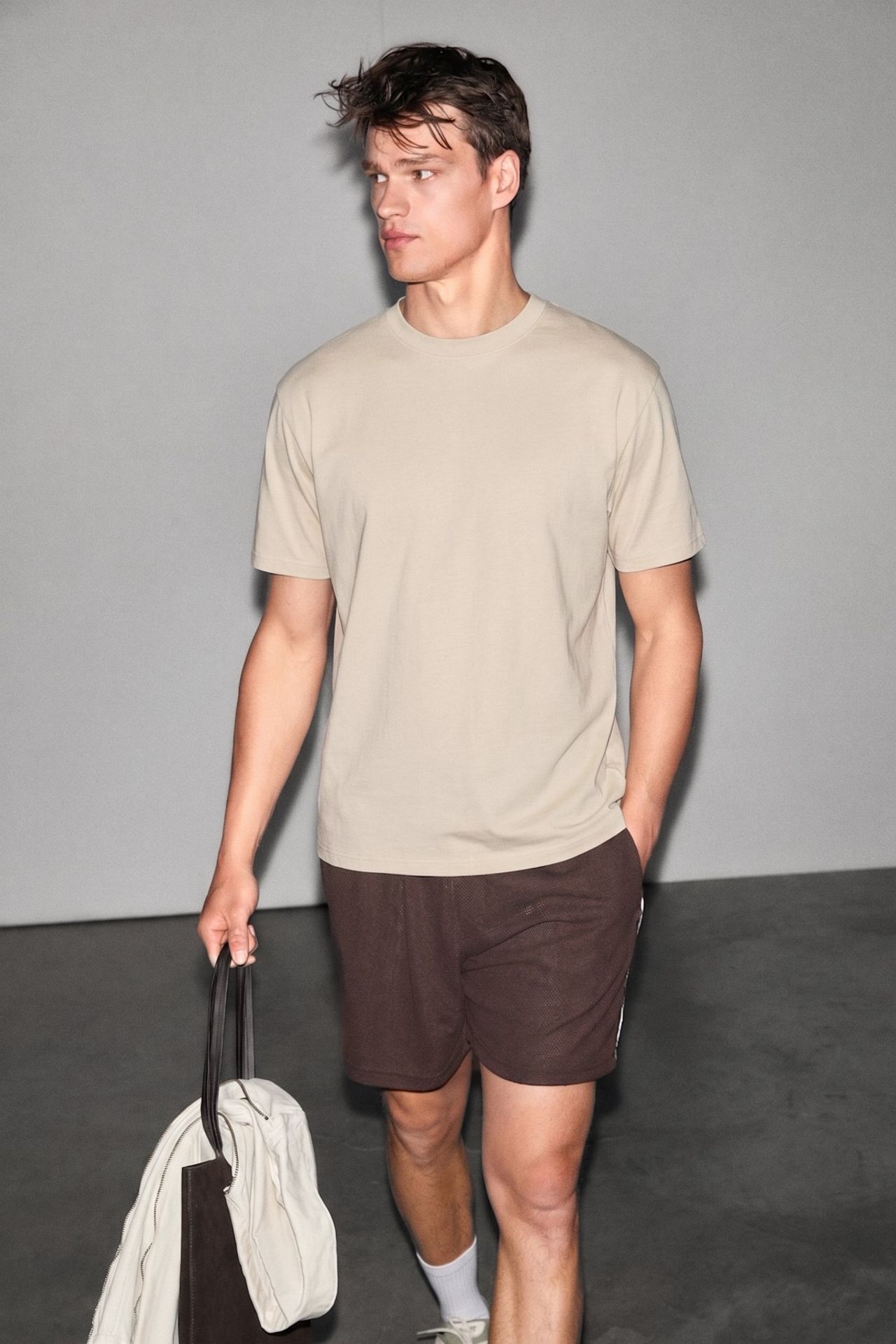 GRIMELANGE Crew Neck Plain T-Shirt 1