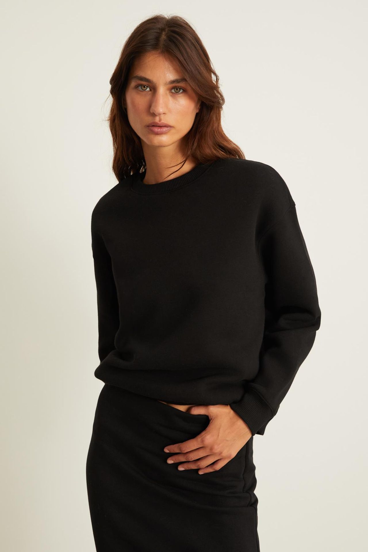 GRIMELANGE Oversized Crew Neck Sweatshirt 5