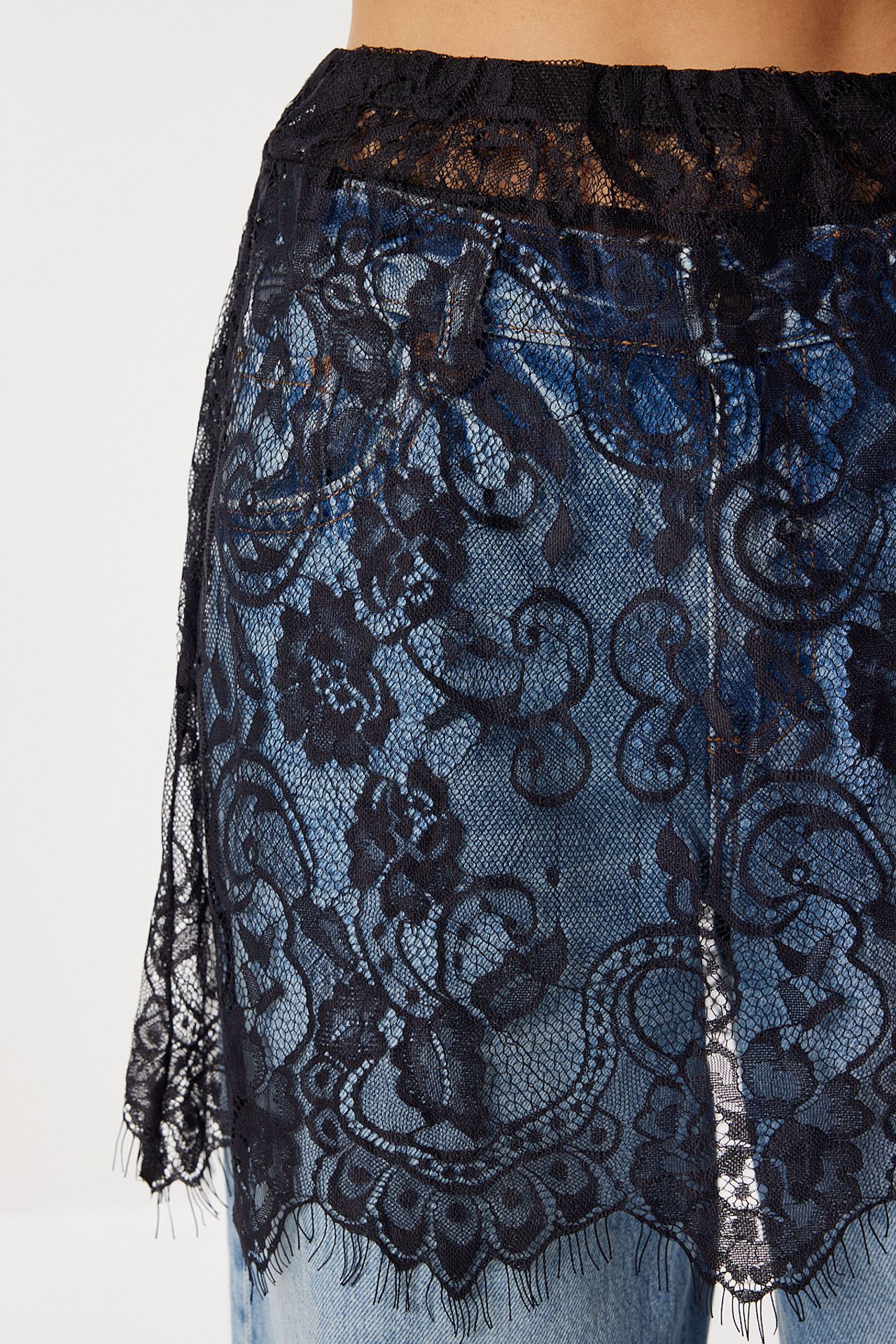 ISTANBUL Mini Lace Skirt 6