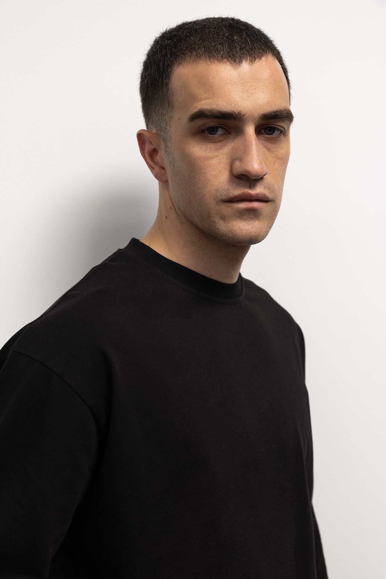GIESTO Comfort Fit Long Sleeve Crew Neck T-Shirt 2
