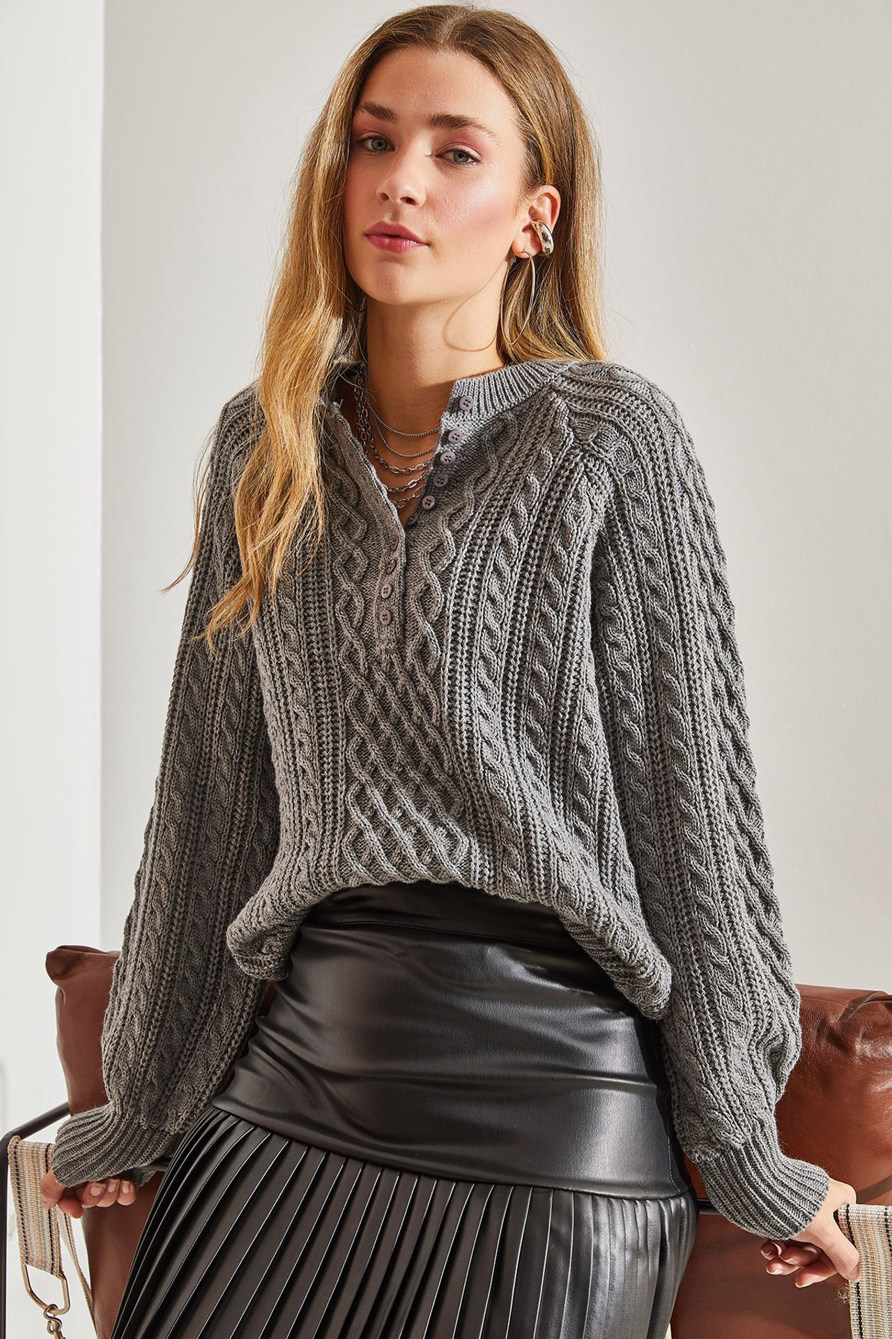 LUCCI Textured Knitwear Sweater with Button Collar