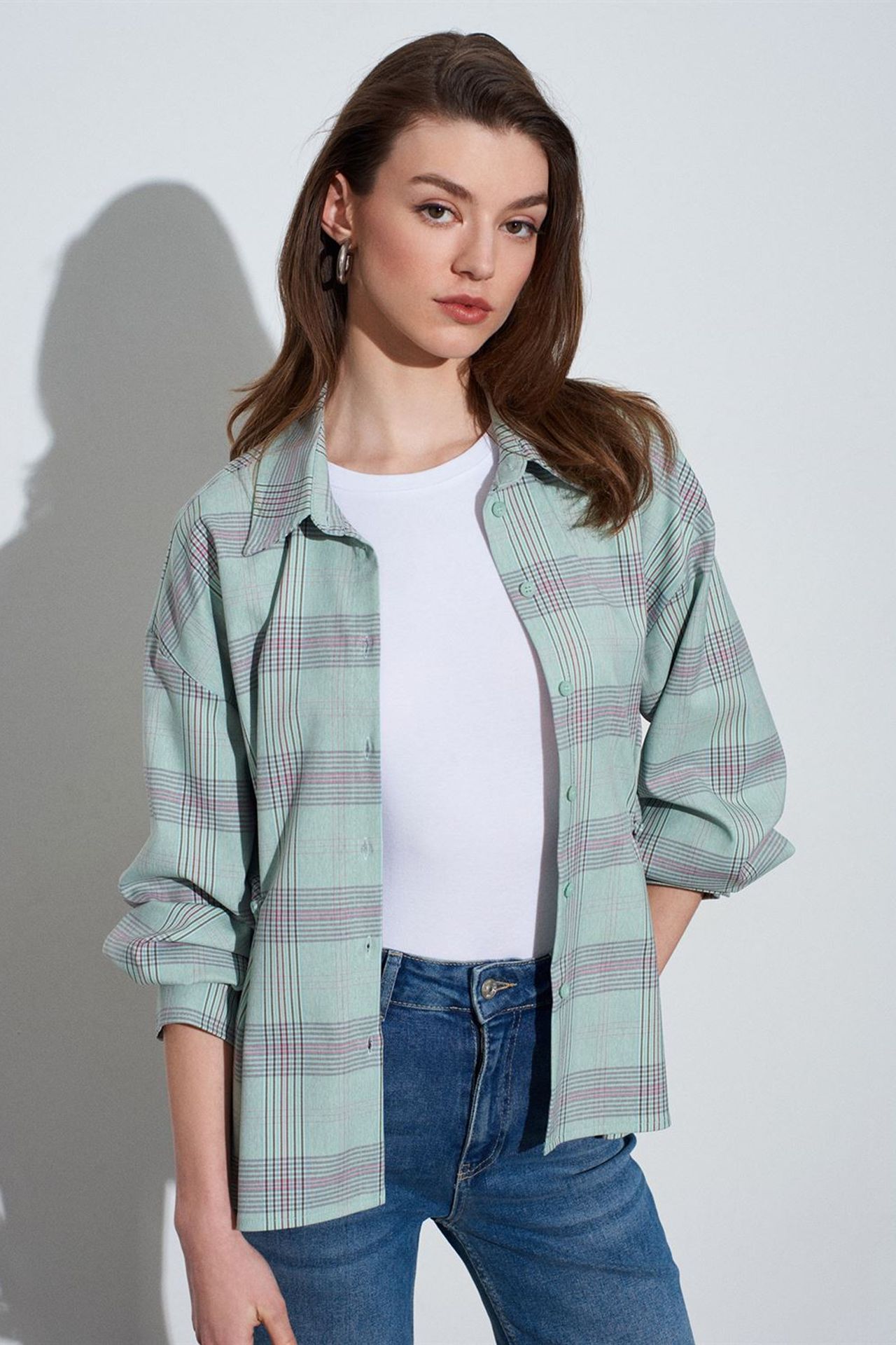 DILVIN Oversized Plaid Woven Shirt 3